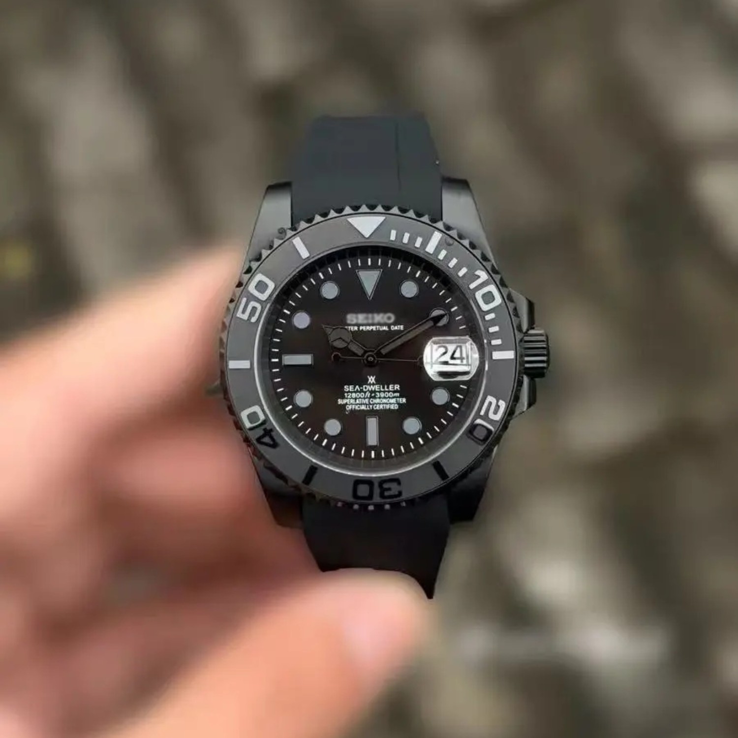 Monster Custom Mod Watch Black Dial Luminous NH35 Automatic Mechanical Diver Monster Custom Mod Watch Black Dial Luminous NH35 Automatic Mechanical Diver