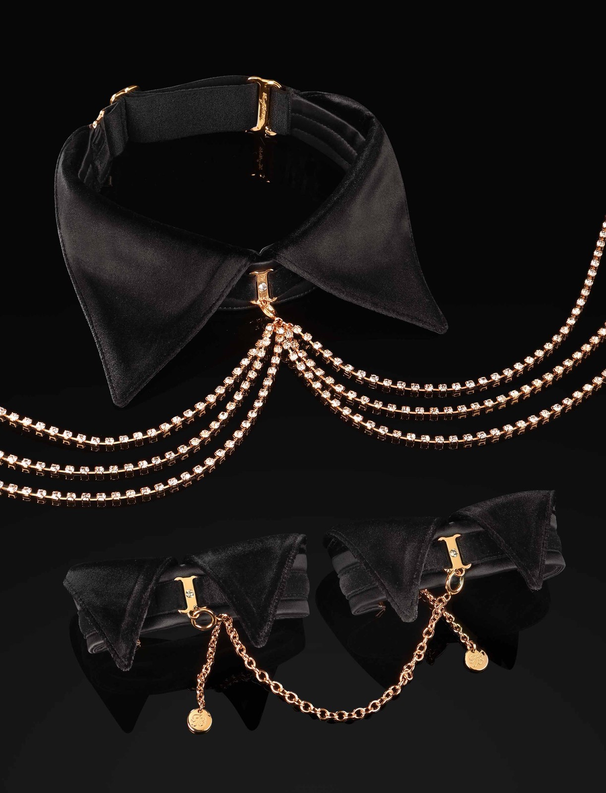 Honey Birdette Honey Bunny Choker & Cuffs Set Bunny Black Size One Size Honey Birdette Honey Bunny Choker & Cuffs Set Bunny Black Size One Size