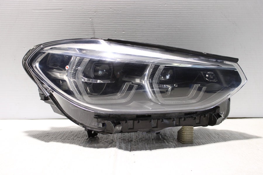 2018-2021 BMW X3 LED Right Side Adaptive Headlight Assembly OEM 873965804