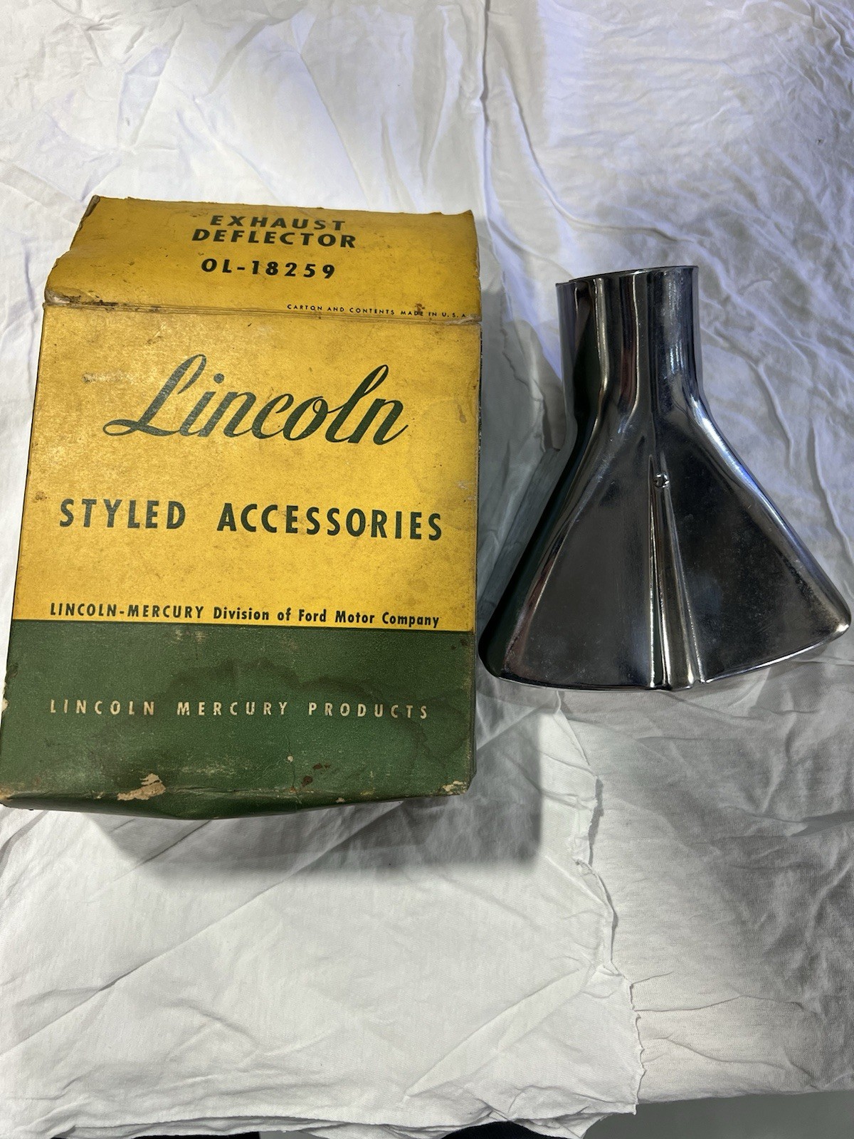 NOS Lincoln Exhaust Deflector OL-18259 Vintage NOS NOS Lincoln Exhaust Deflector OL-18259 Vintage NOS