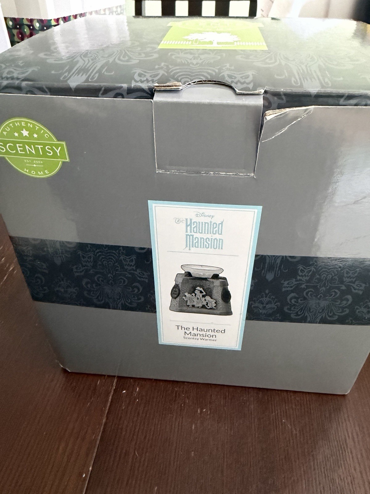 Disney The Haunted Mansion Scentsy Authentic Retired Warmer W Box Disney The Haunted Mansion Scentsy Authentic Retired Warmer W Box