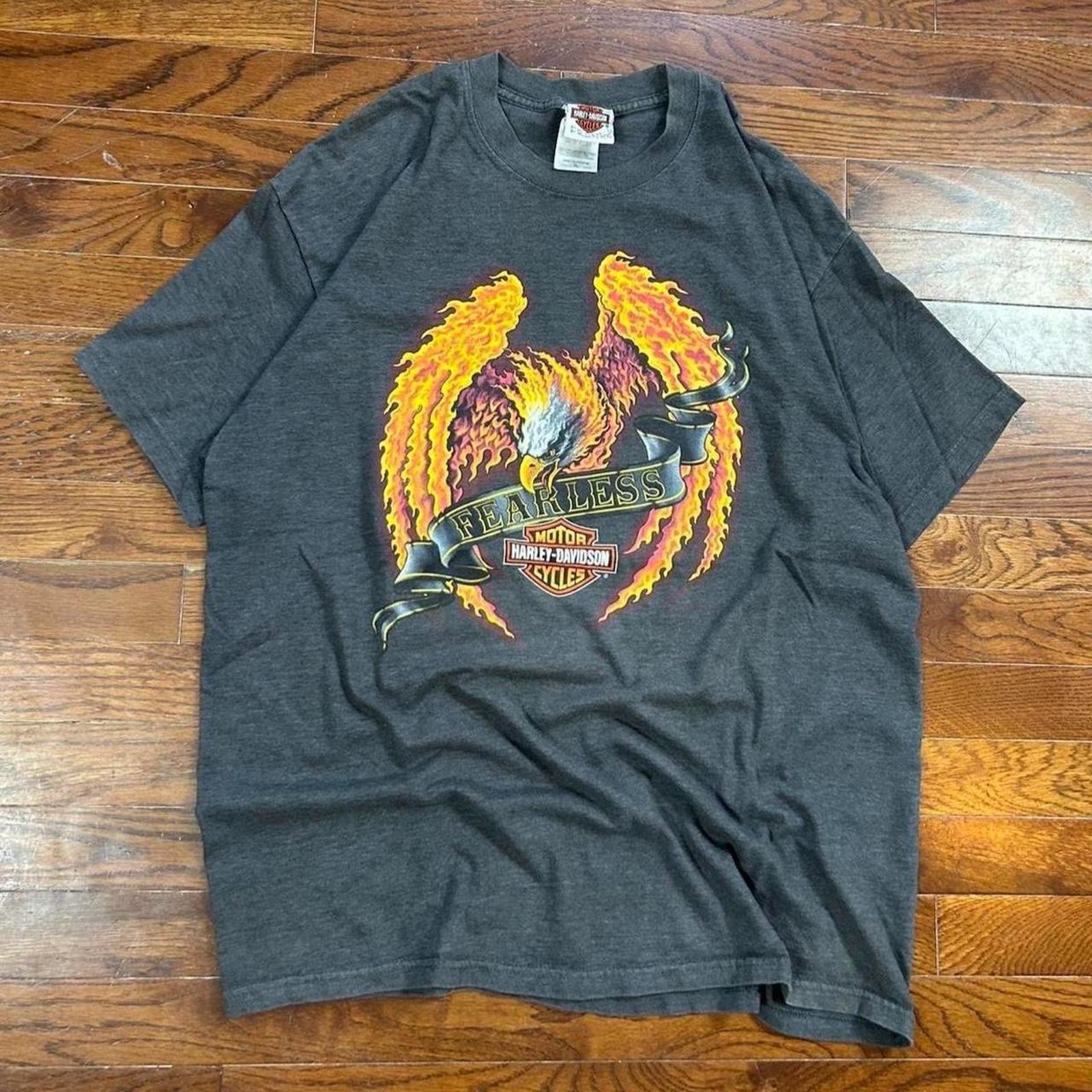 Vintage Y2K Harley Davidson Flames Biker Graphic T-Shirt Gray Mens XL Eagle Vintage Y2K Harley Davidson Flames Biker Graphic T-Shirt Gray Mens XL Eagle