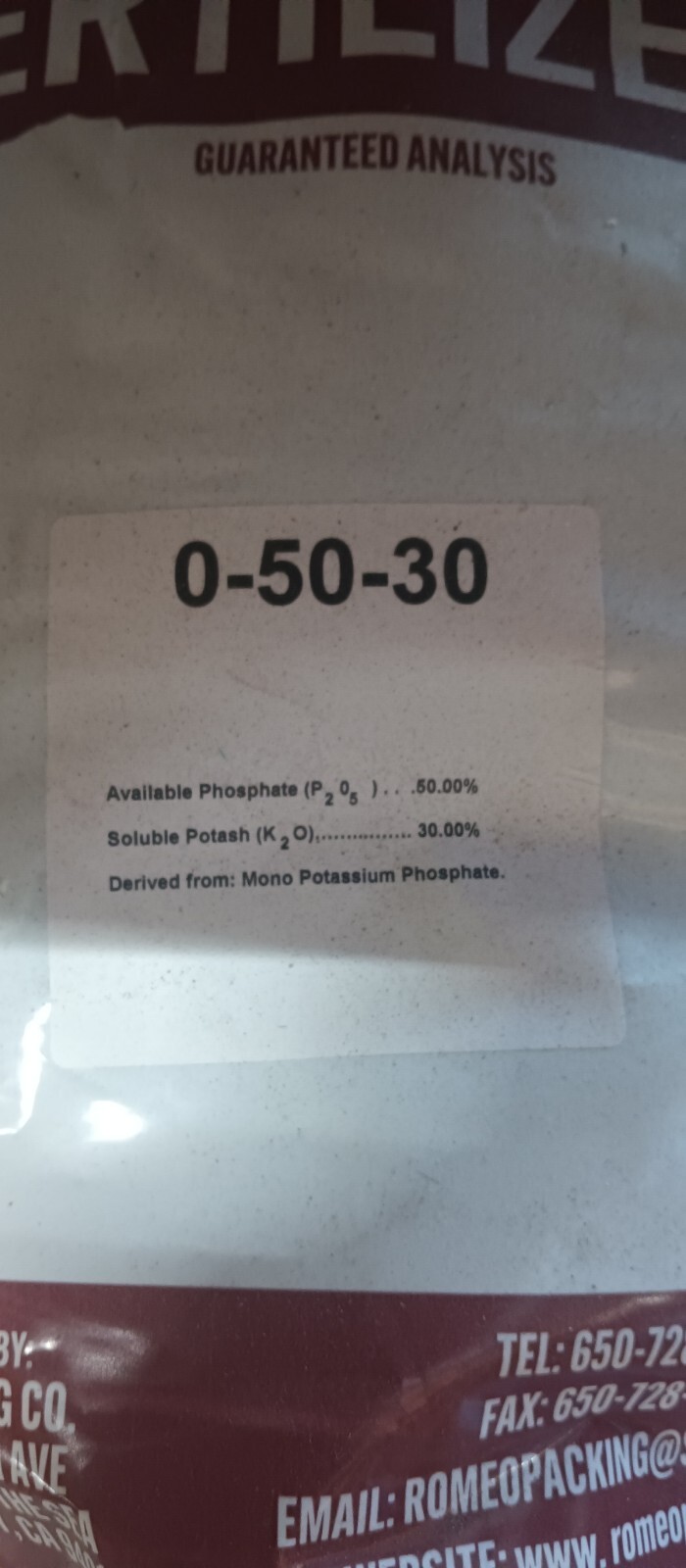 (PICK SIZE) Romeo Soluble Fertilizer 0-50-30 Flower Booster Formula 420