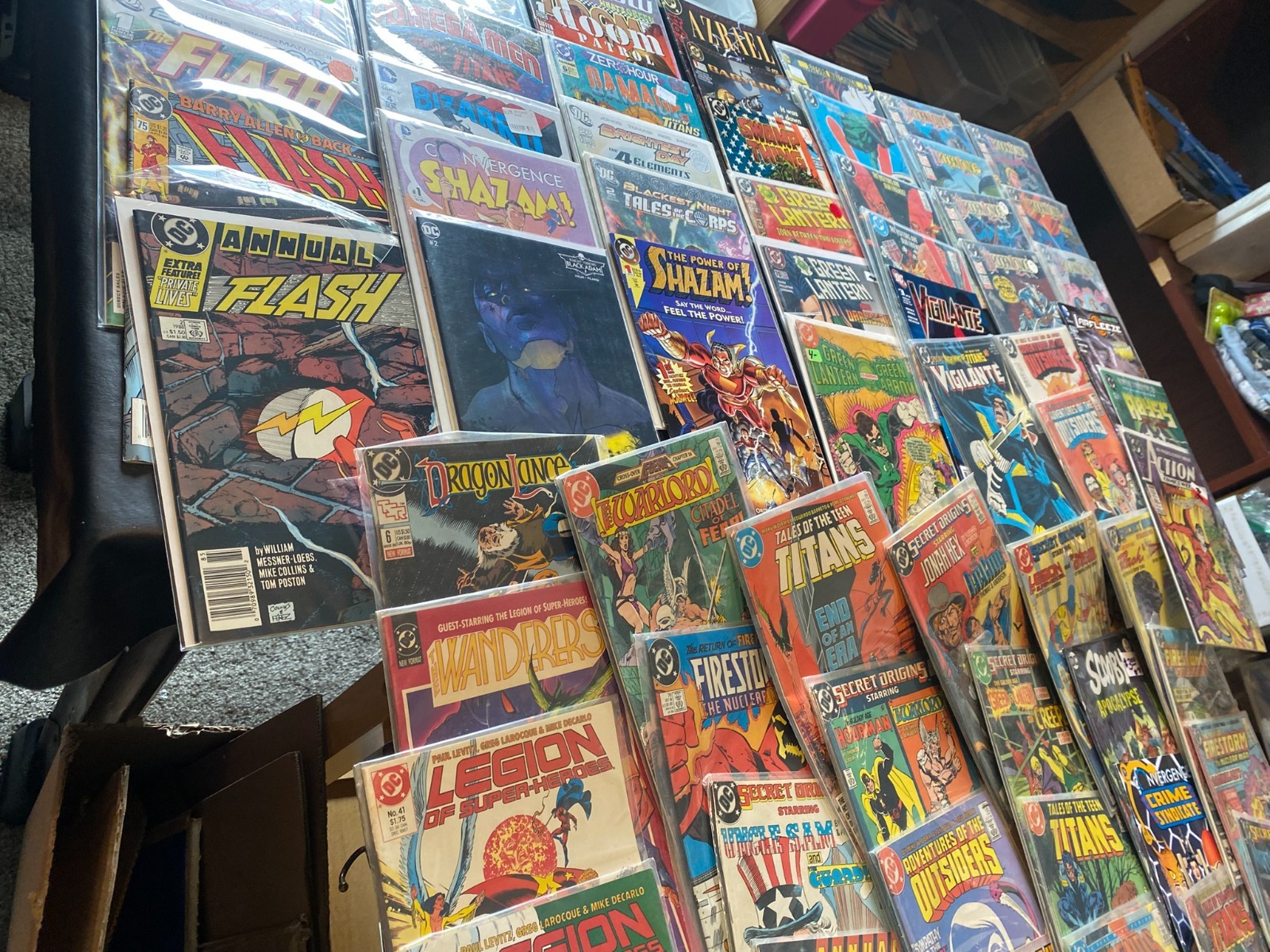 DC Comics Comic Book lot of 78 Flash Legion Vigilante DragonLance Outsiders + DC Comics Comic Book lot of 78 Flash Legion Vigilante DragonLance Outsiders +