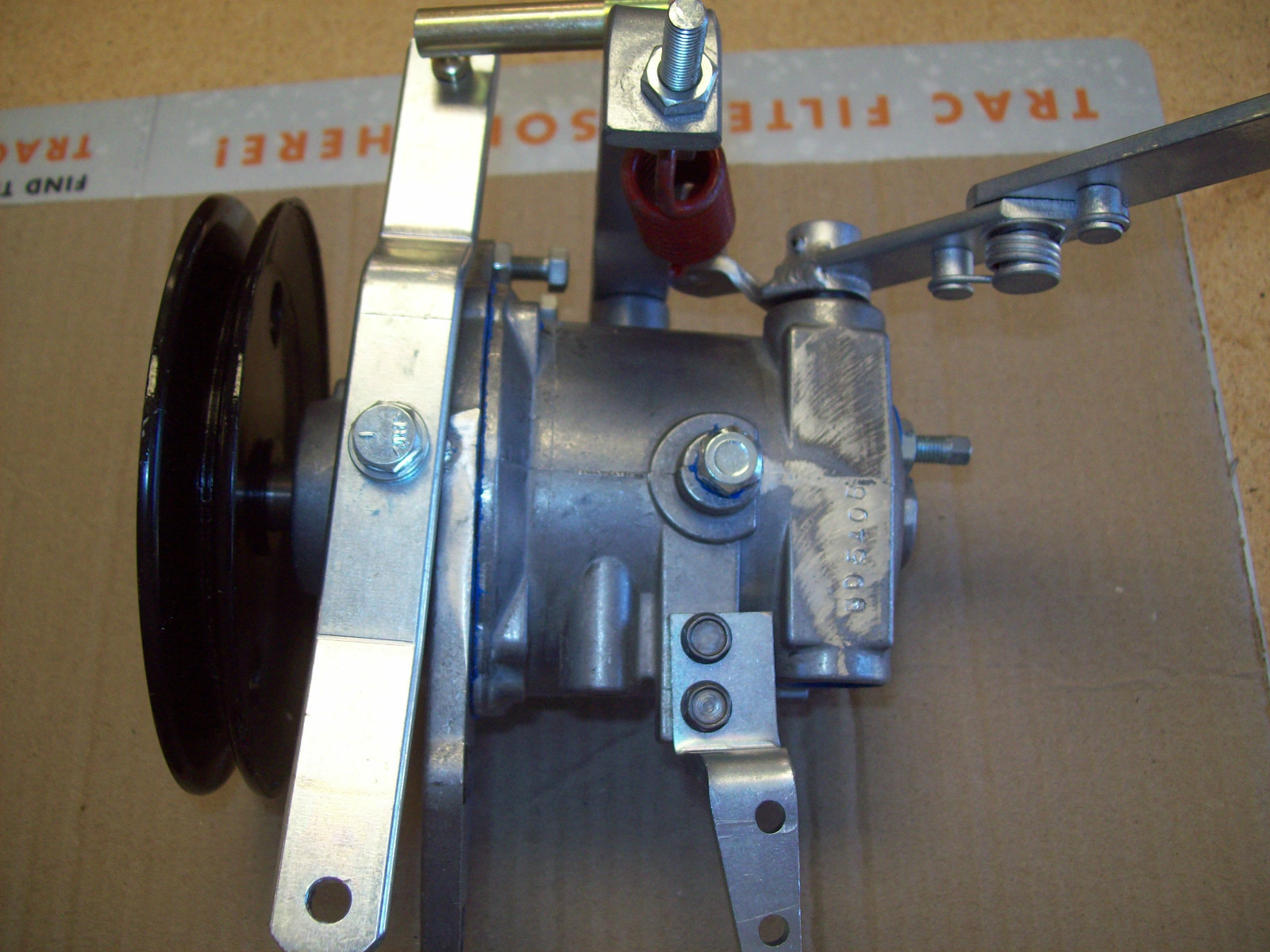 NEW FORD INDUSTRIAL ENGINE GOVERNOR BD540B / C5JZ12450H / BD540J NEW FORD INDUSTRIAL ENGINE GOVERNOR BD540B / C5JZ12450H / BD540J