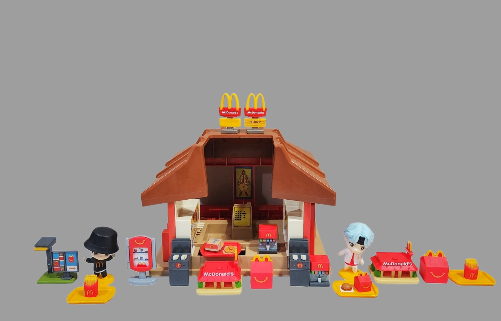 Vintage 1974 Playskool McDonald’s Building /Newer Accessories Vintage 1974 Playskool McDonald’s Building /Newer Accessories