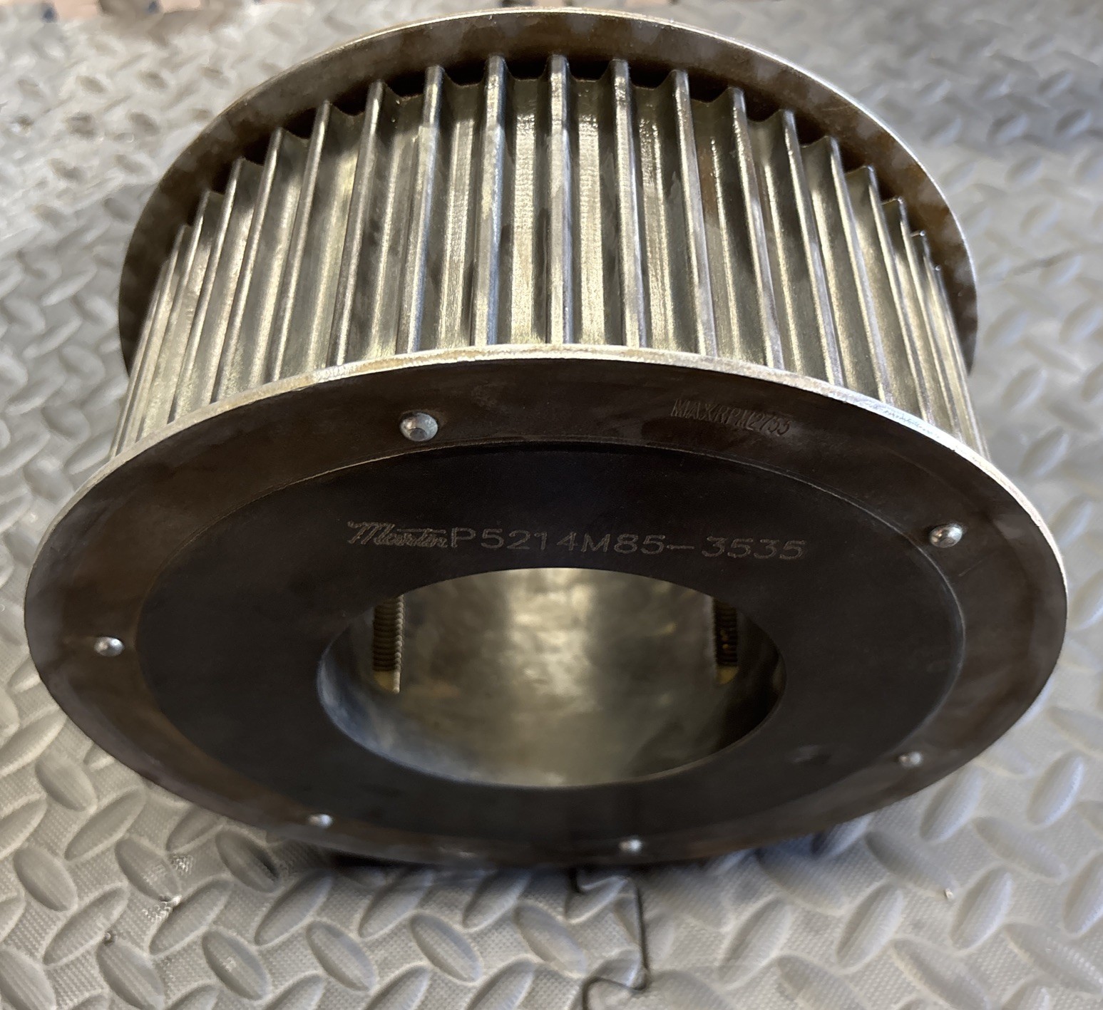 Martin High Torque Belt Drive Sprocket P5214M85-3535 (NOS) (OR2) Martin High Torque Belt Drive Sprocket P5214M85-3535 (NOS) (OR2)