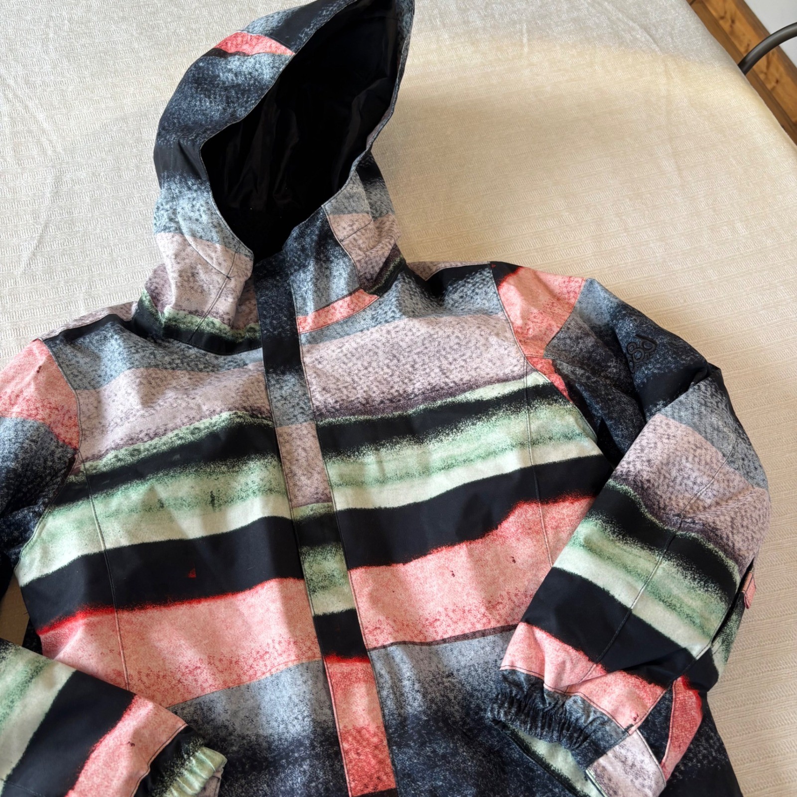 686 Girls Lily Jacket Sunset Stripe Orion Blue Waterproof Snowboard Coat L NEW