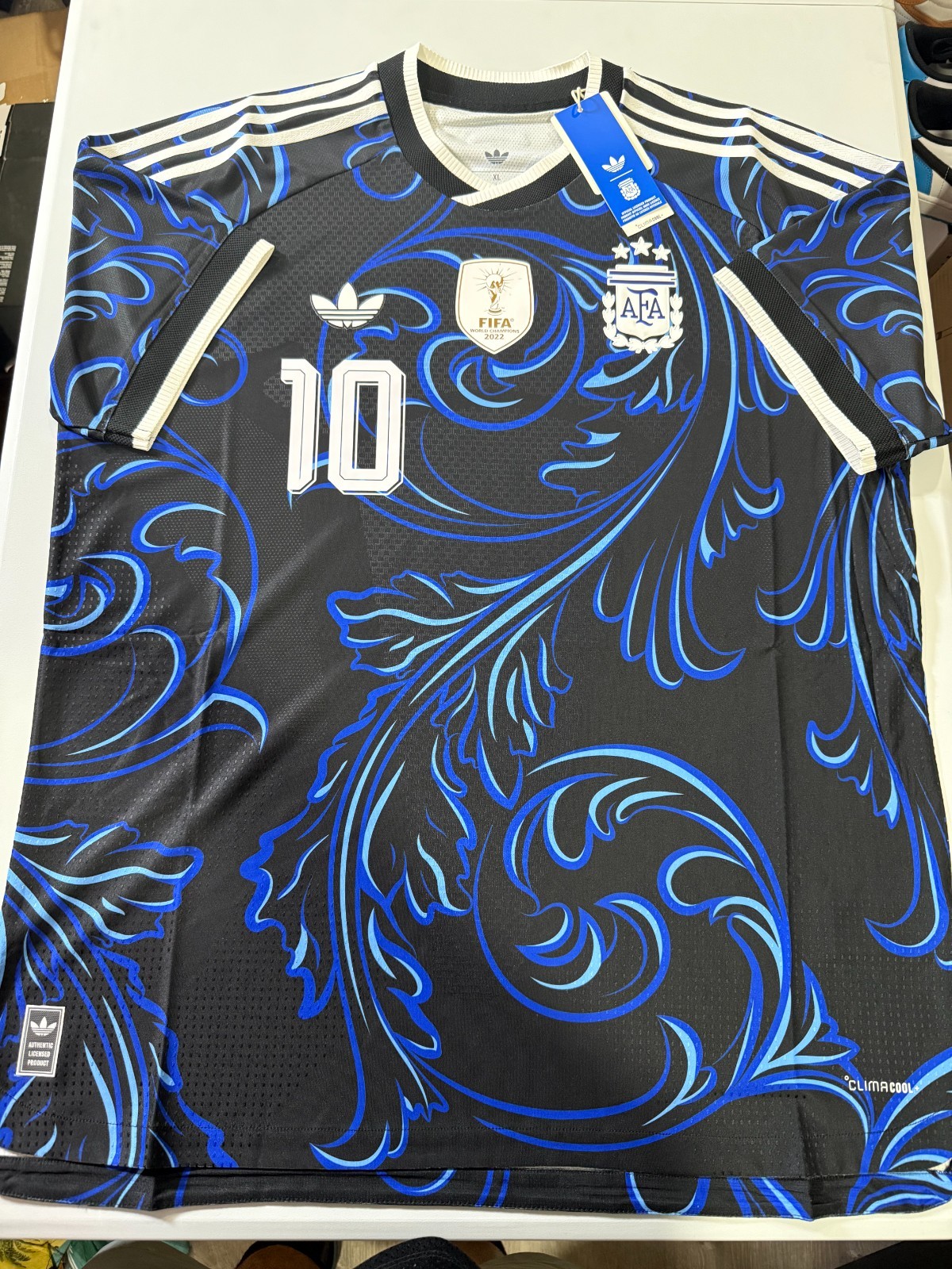 ADIDAS Argentina MESSI 2026 Authentic Away Jersey Men’s Size S-3XL - KH3935 $180 ADIDAS Argentina MESSI 2026 Authentic Away Jersey Men’s Size S-3XL - KH3935 $180