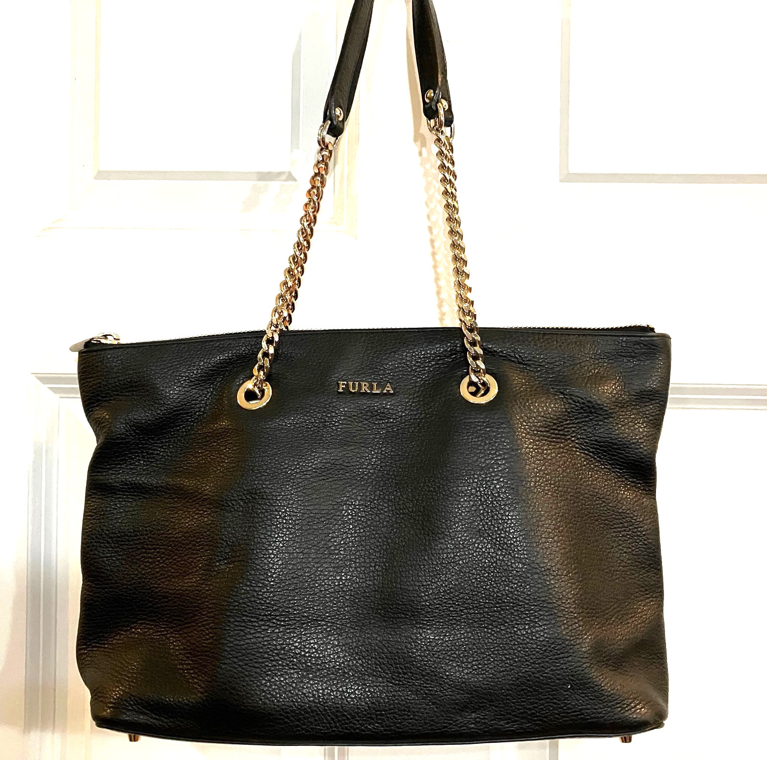 Furla Italy Julia Handbag Classic Black Leather with Chain Strap Tote Purse 14\