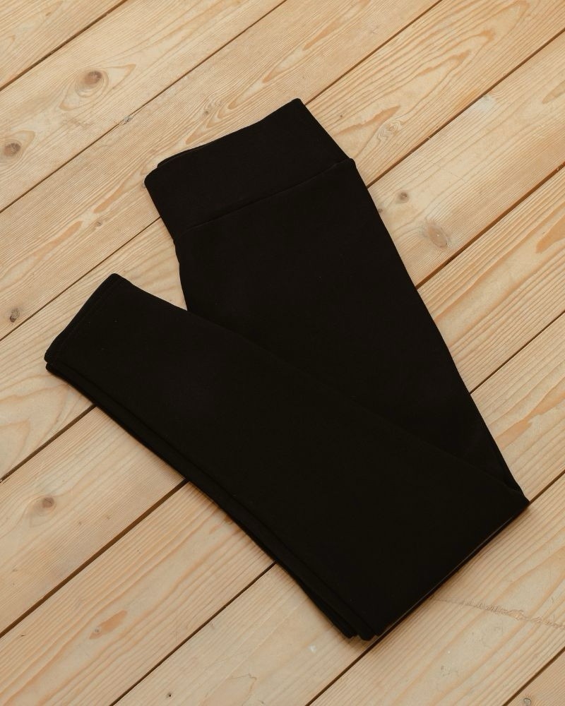 LuLaRoe BRAND NEW Leggings Solid BLACK Rare Tall And Curvy TC Sizes 12-18 LuLaRoe BRAND NEW Leggings Solid BLACK Rare Tall And Curvy TC Sizes 12-18