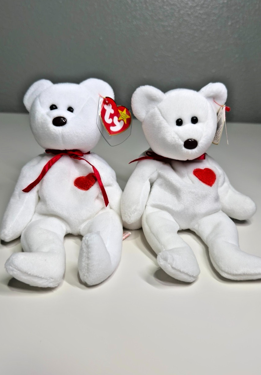 Lot of 2 Ty Valentino Beanie Babies #4058 Factory Stamp 101 PE Pellets Tags