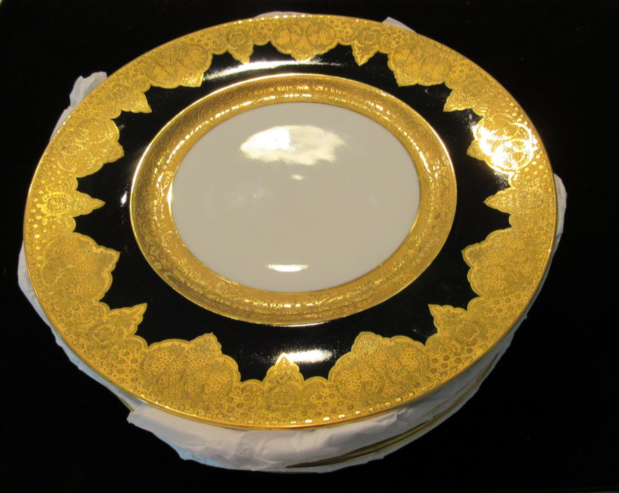 Set of 12 Antique Limoges Blue & Gilt Dinner Plates by A. Lanternier Set of 12 Antique Limoges Blue & Gilt Dinner Plates by A. Lanternier