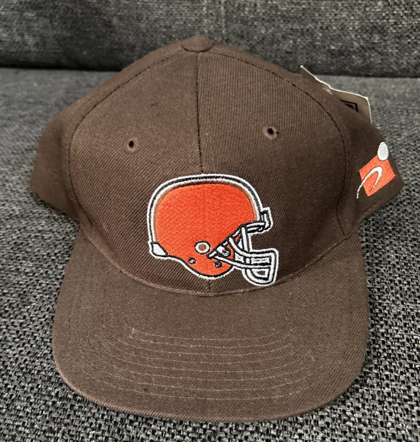 Vintage Cleveland Browns Sports Specialties Pro Line 90s NFL Snapback Hat Vintage Cleveland Browns Sports Specialties Pro Line 90s NFL Snapback Hat