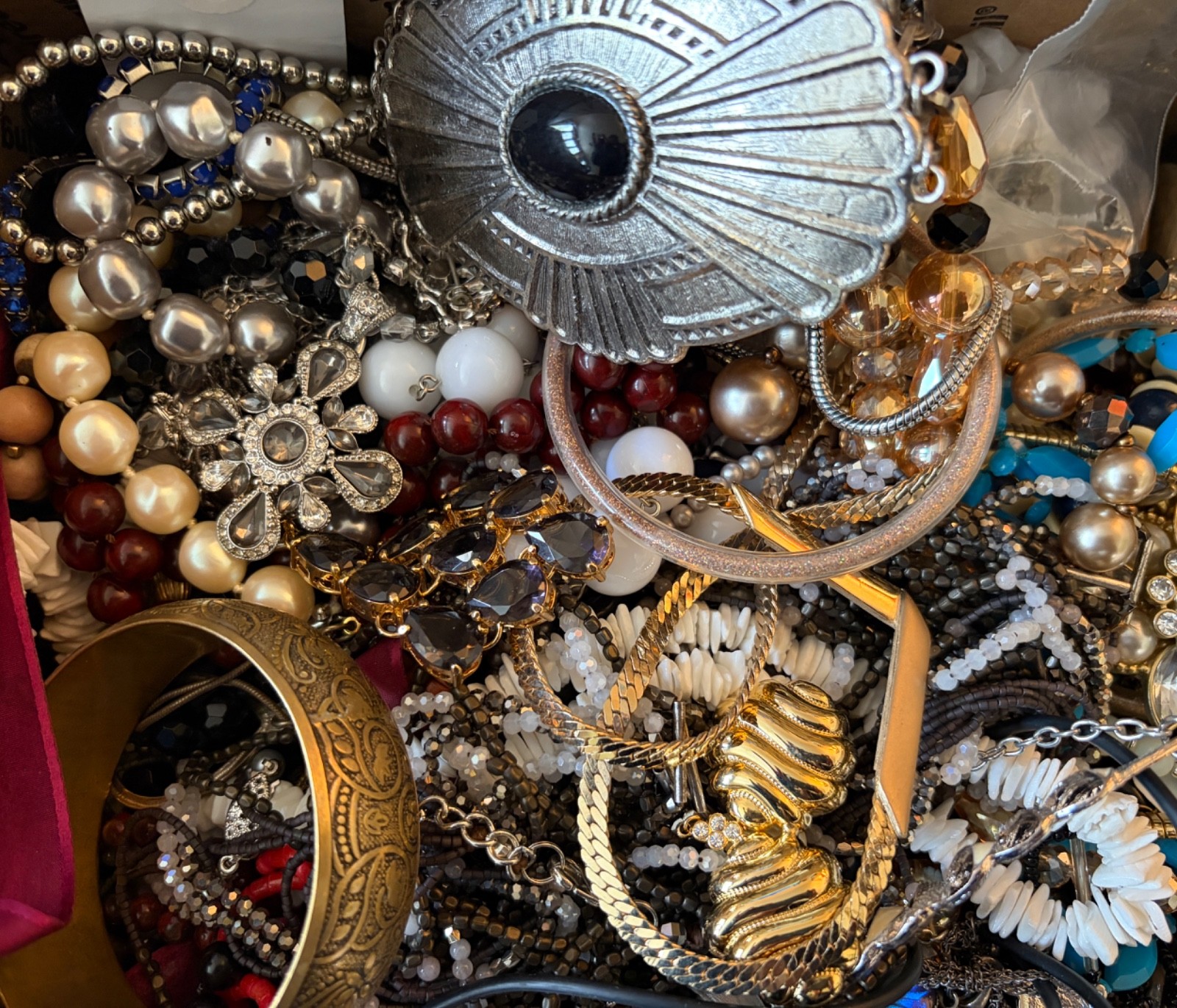 HUGE Vintage  Costume Jewelry Mixed Lot Mostly Wearable FULL Medium Flat Rate