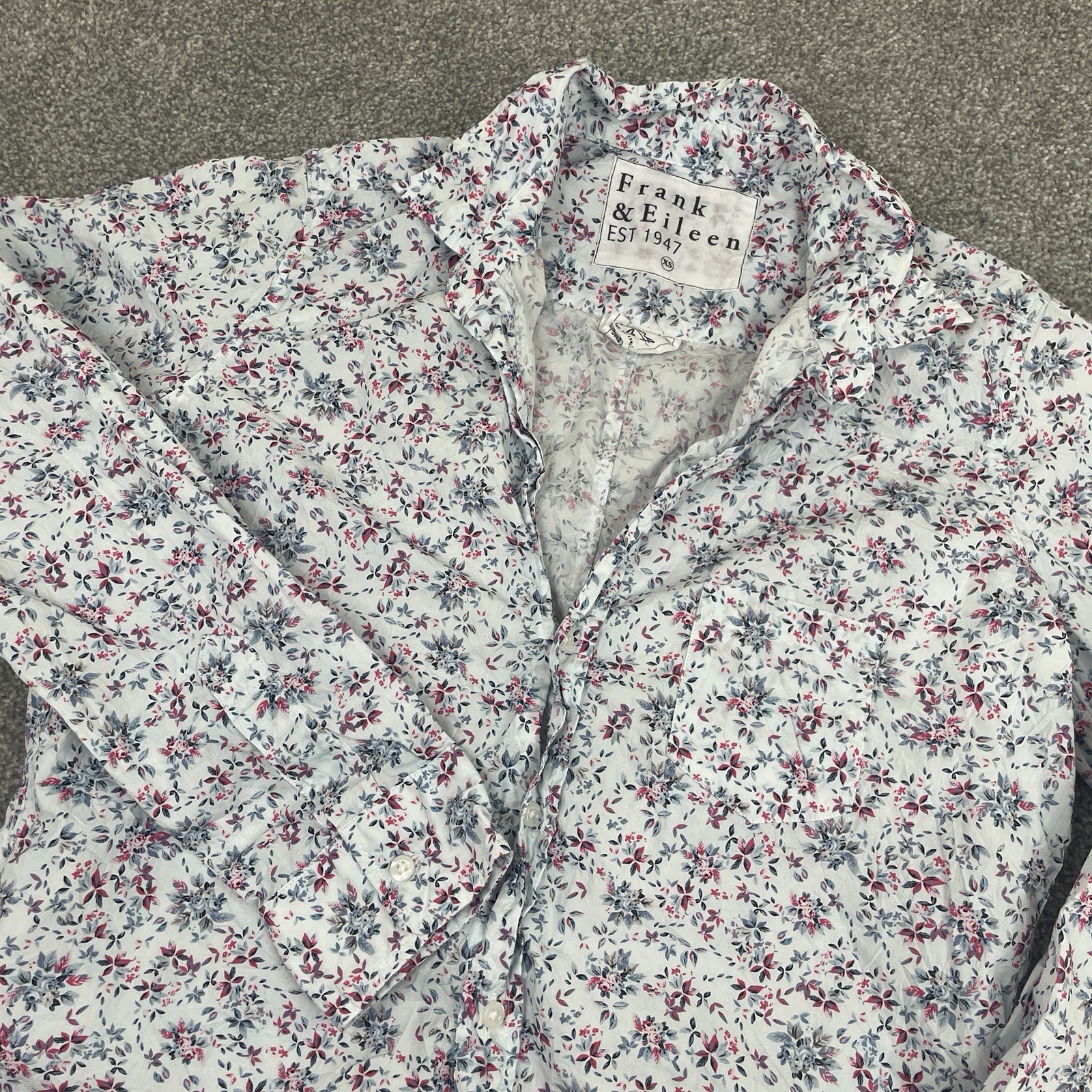 Frank And Eileen Barry Blouse Shirt Womens XS Floral Button Up Italy Designer Frank And Eileen Barry Blouse Shirt Womens XS Floral Button Up Italy Designer