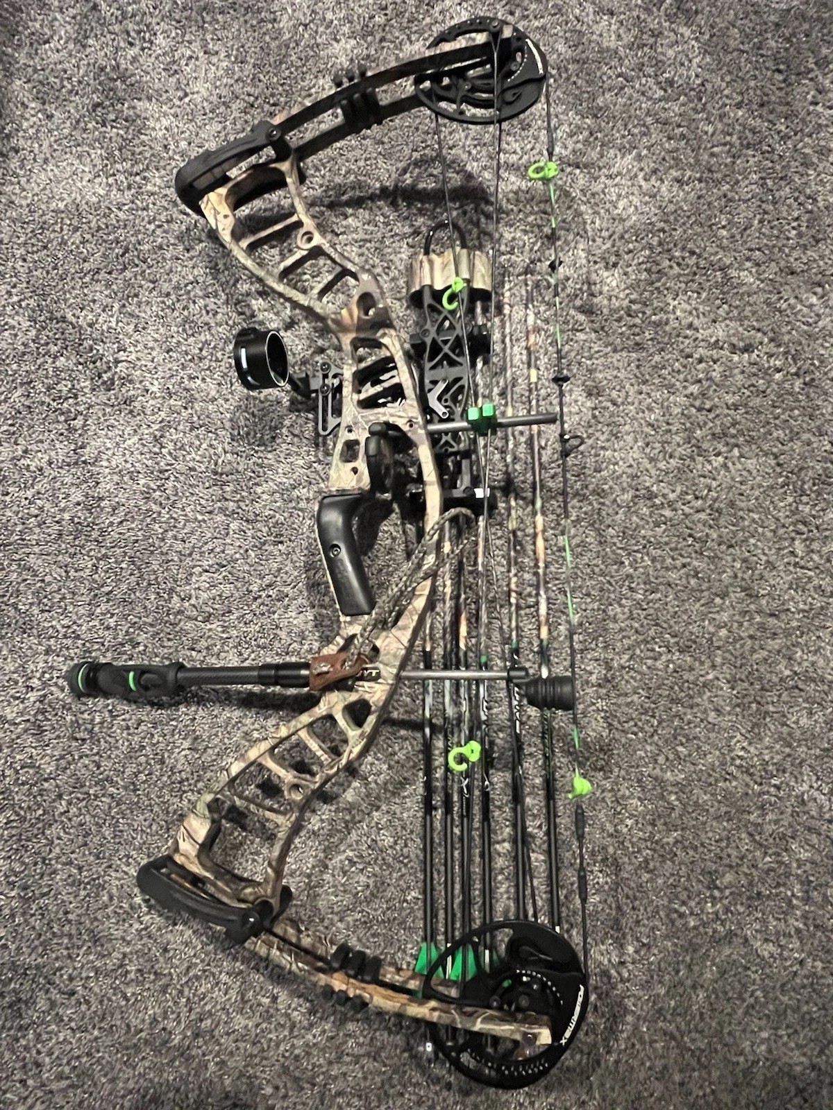 Hoyt Power Max RH 25.5-30draw 50-60 Lbs Package Hoyt Power Max RH 25.5-30draw 50-60 Lbs Package