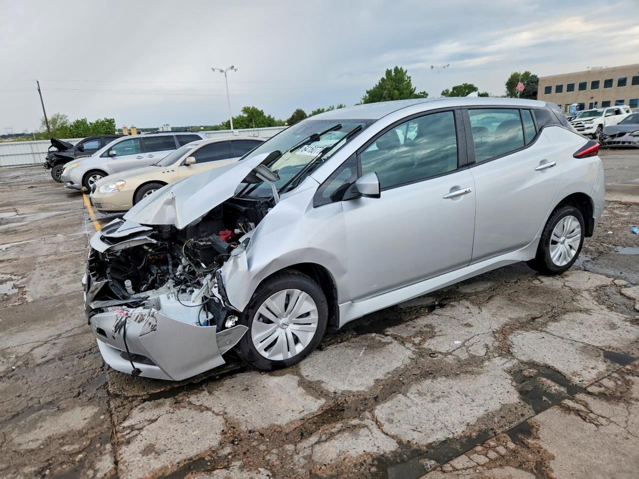 Conv/Invert/Charger Charging Port Above Front Bumper Fits 18-25 LEAF 698135