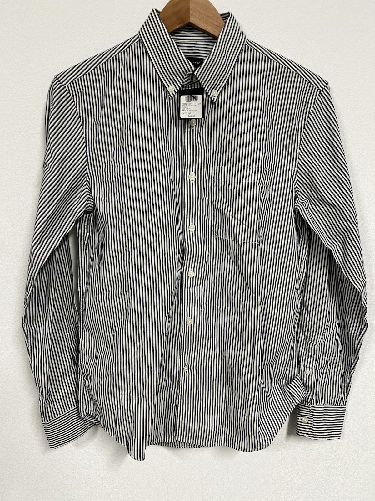 NWT Club Monaco Slim Fit Chemise Button Up Shirt Size XS Texture Blue Striped