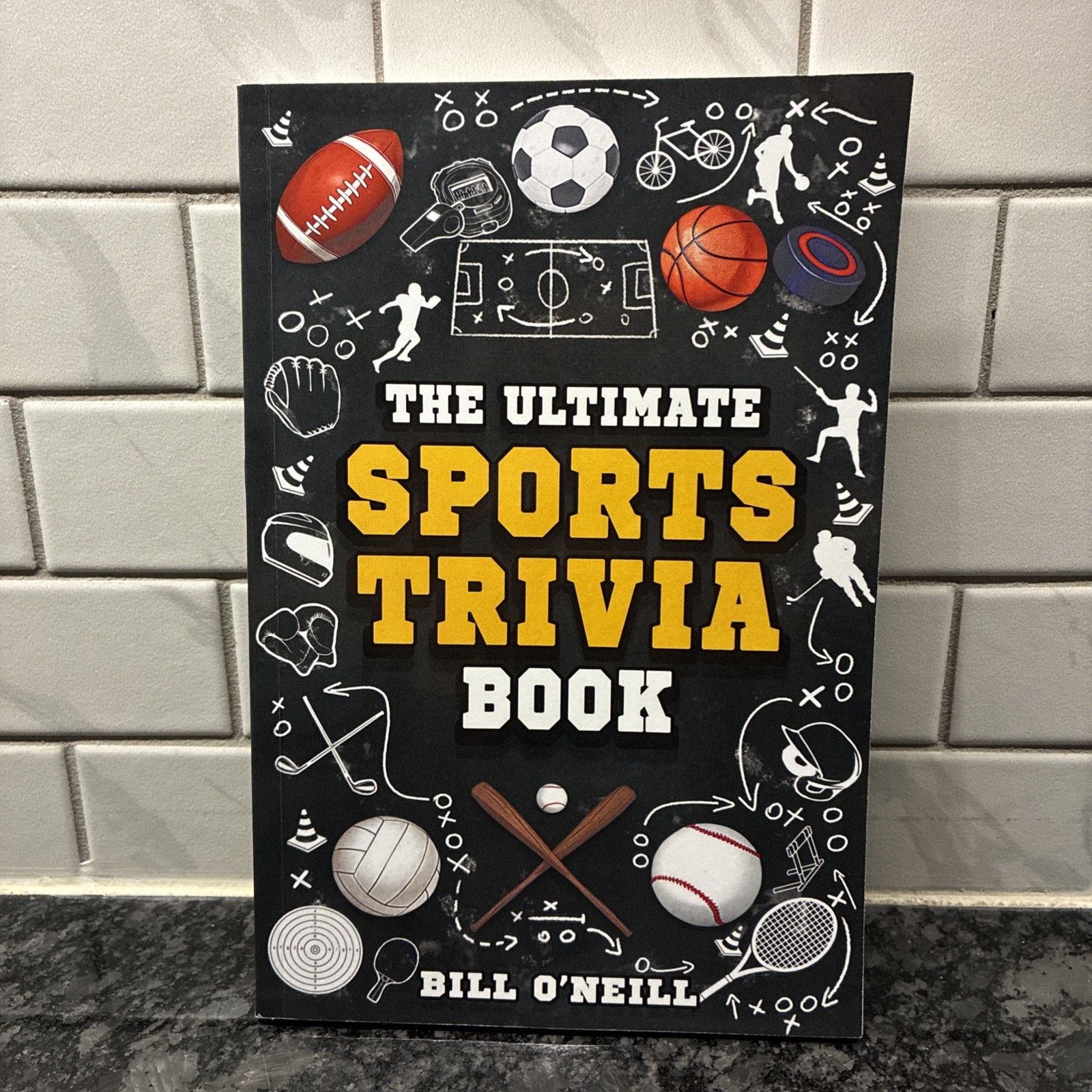 Ultimate Sports Trivia Book : A Collection of Fascinating Stories, Amazing... Ultimate Sports Trivia Book : A Collection of Fascinating Stories, Amazing...