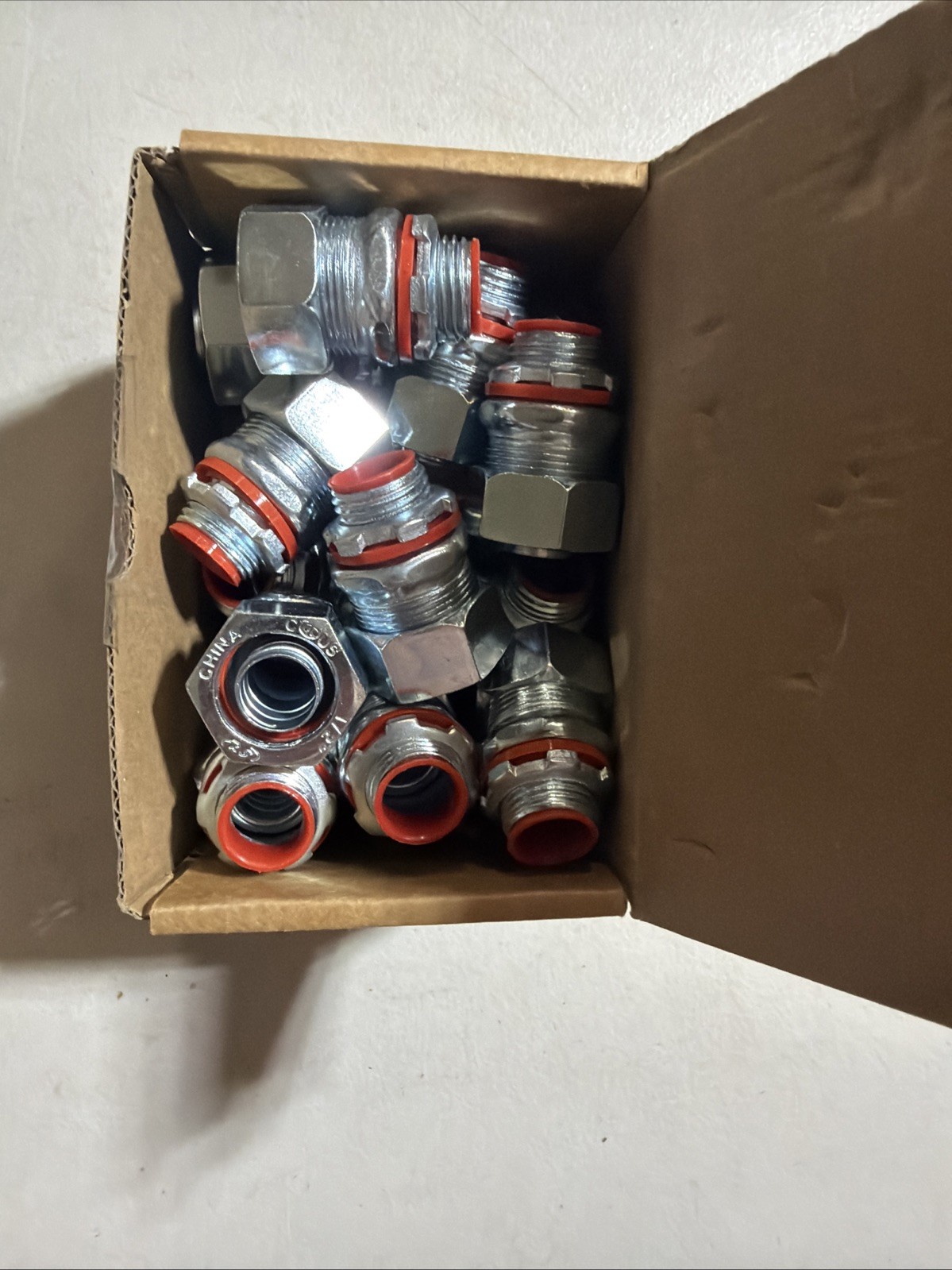 South Wire 1/2 Liquid Tight Connector Straight Steel Ins. QTY: 20 New Surplus South Wire 1/2 Liquid Tight Connector Straight Steel Ins. QTY: 20 New Surplus