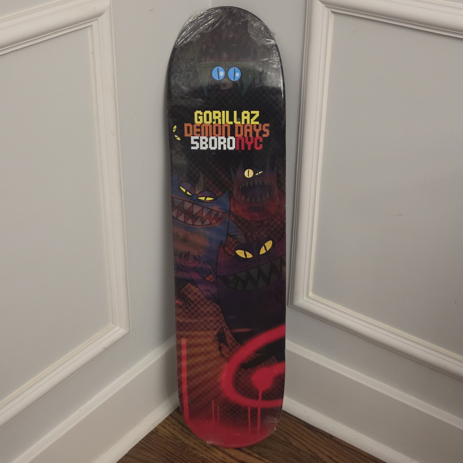 2005 Gorillaz x 5Boro NYC Demon Days Skateboard Deck Rare Limited 500 Promo MINT 2005 Gorillaz x 5Boro NYC Demon Days Skateboard Deck Rare Limited 500 Promo MINT