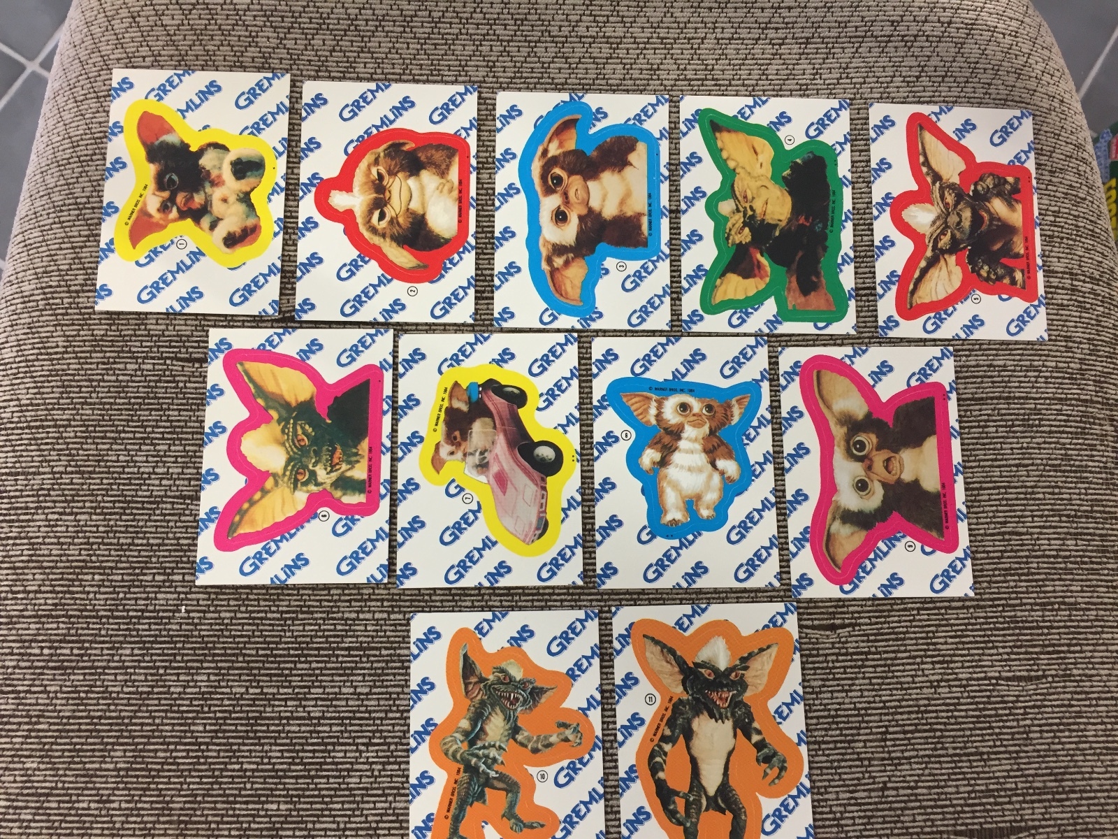 COMPLETE SET OF VINTAGE 11.   1984 TOPPS GREMLINS STICKERS PUZZLE MINT