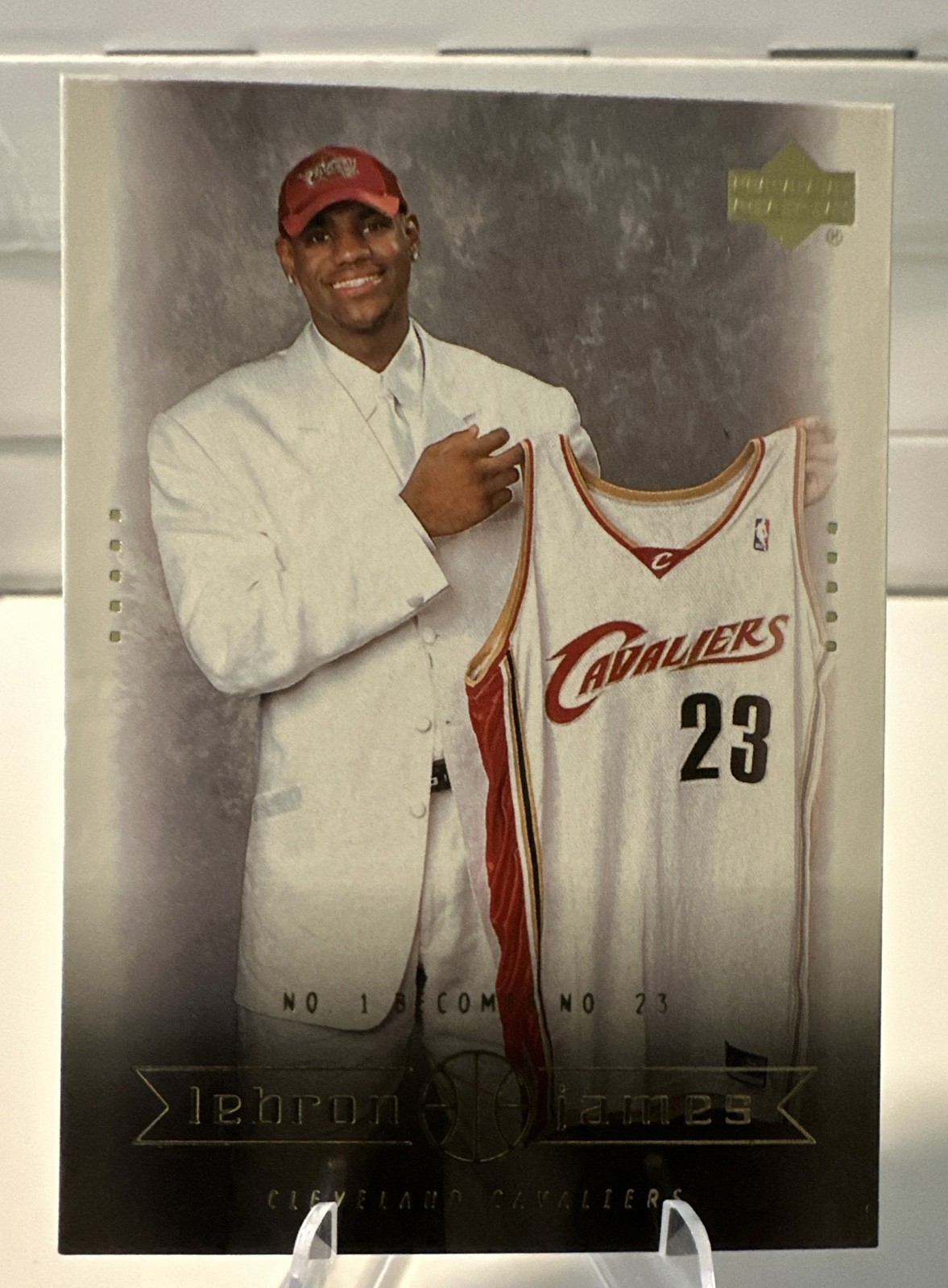 2003-04 Upper Deck Lebron James - Box Set Lebron James LeBron James #9 (RC)