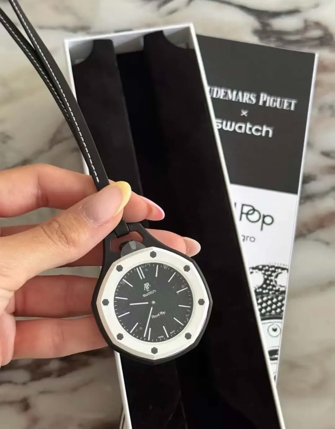 Brand New Swatch x AP Royal Pop Black/White Quartz watch w/Box Brand New Swatch x AP Royal Pop Black/White Quartz watch w/Box