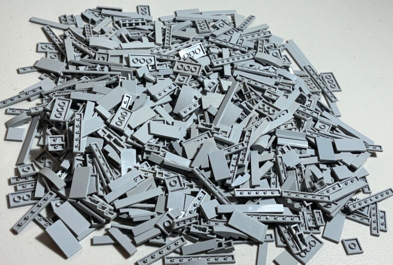 SHIPS FREE LEGO Lot 60 LIGHT BLUISH GRAY 2x4 1x4 1x6 1x8 Finishing Smooth Tile SHIPS FREE LEGO Lot 60 LIGHT BLUISH GRAY 2x4 1x4 1x6 1x8 Finishing Smooth Tile