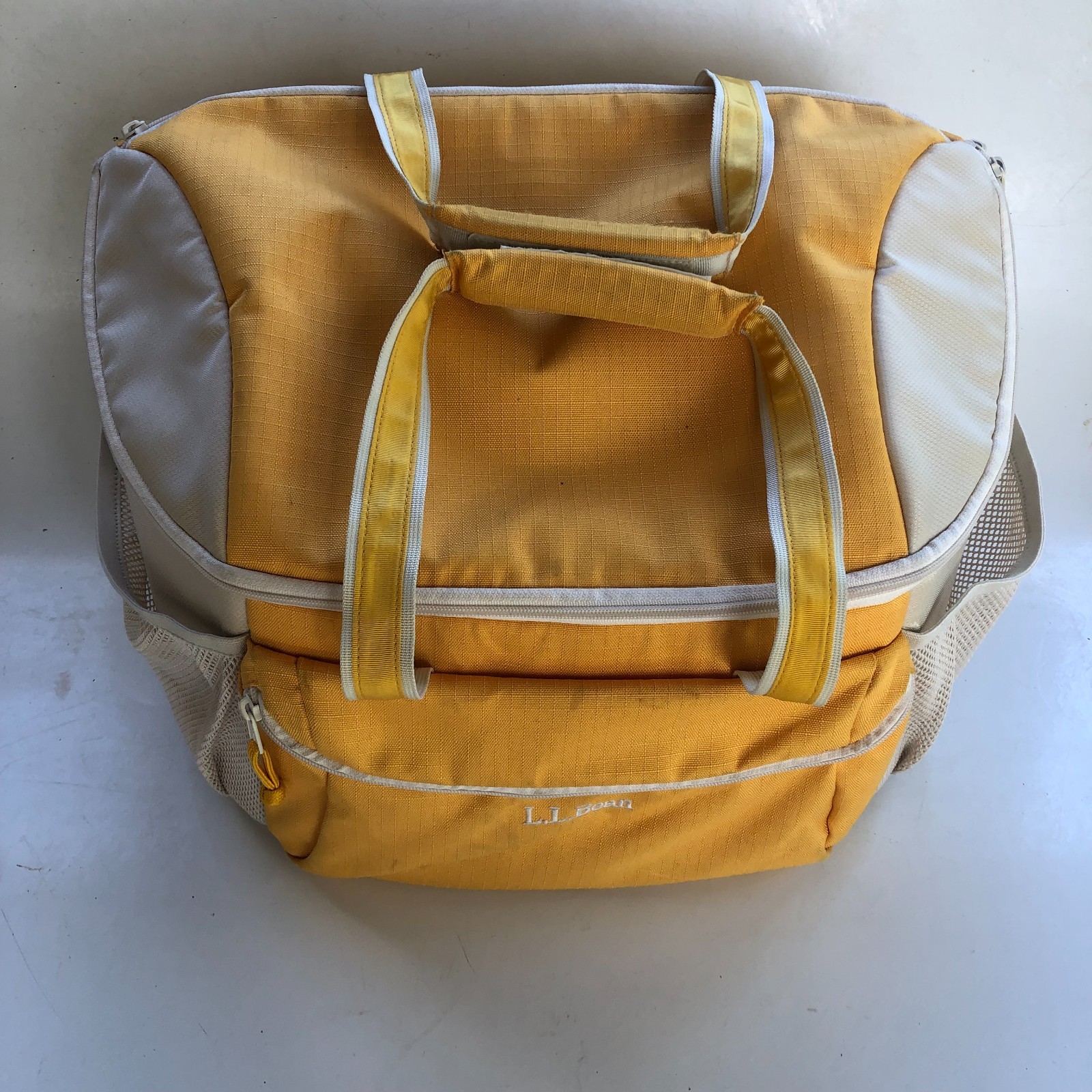 L.L. Bean Large Yellow Insulated Cooler Lunch Bag Vtg Travel Outdoors Pockets L.L. Bean Large Yellow Insulated Cooler Lunch Bag Vtg Travel Outdoors Pockets