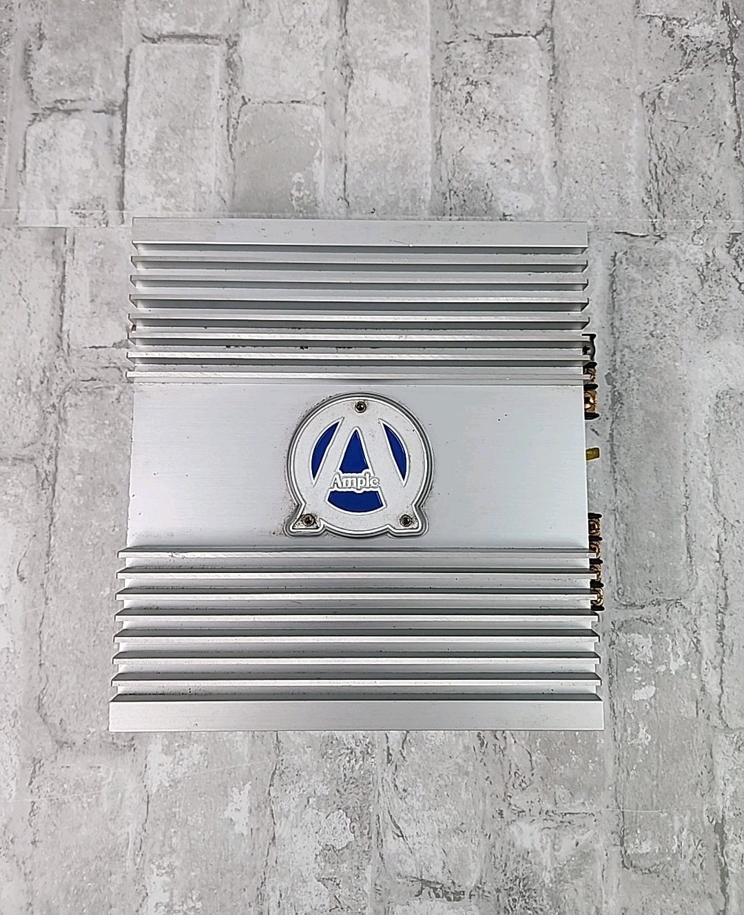Vintage Ample Audio A-210X Car Audio Power Amplifier 200W USA *Untested* Vintage Ample Audio A-210X Car Audio Power Amplifier 200W USA *Untested*