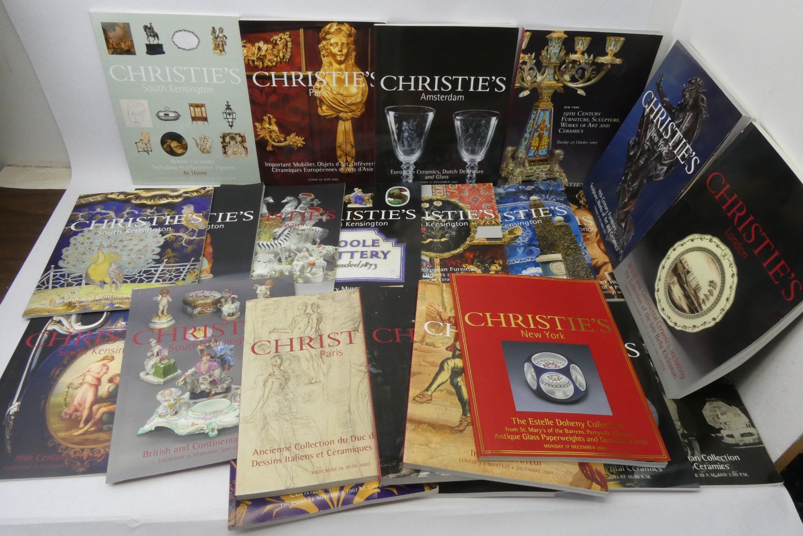Mixed Lot Christie's Auction Catalogs Decorative Arts Ceramics Furniture Glass