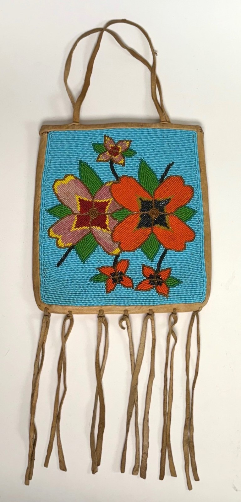 Plateau Yakima Fully Beaded Flat Bag ca. 1950   Size 9.5\