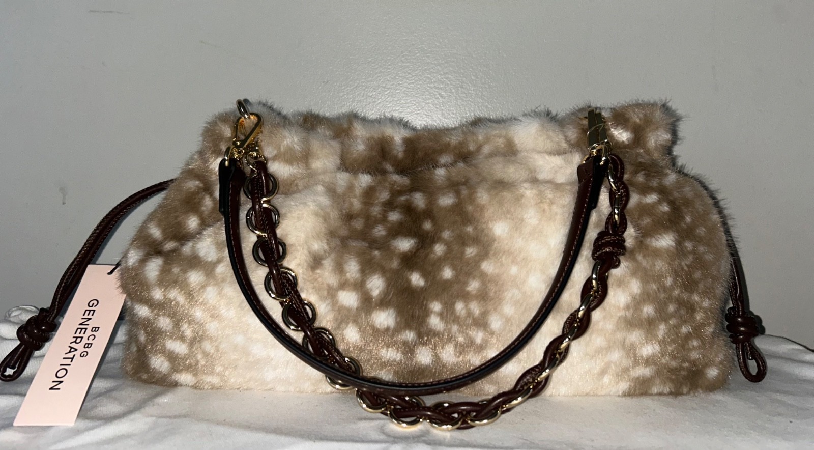 NEW NWT BCBG Generation Faux Fur Deer Print Shoulder Bag Light Fawn Beige NEW NWT BCBG Generation Faux Fur Deer Print Shoulder Bag Light Fawn Beige