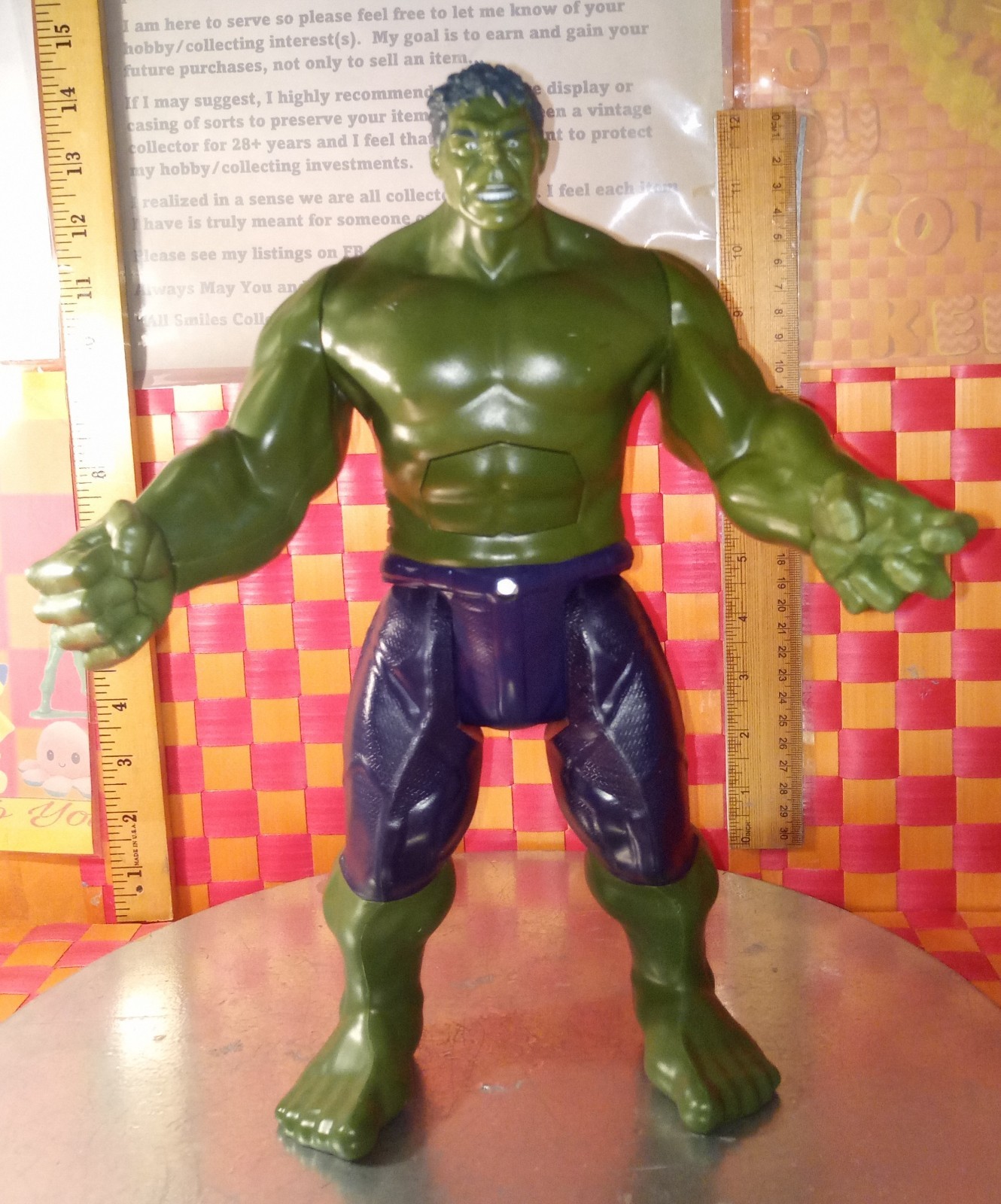 Action figure, the HULK, animated and fully fxns, 12