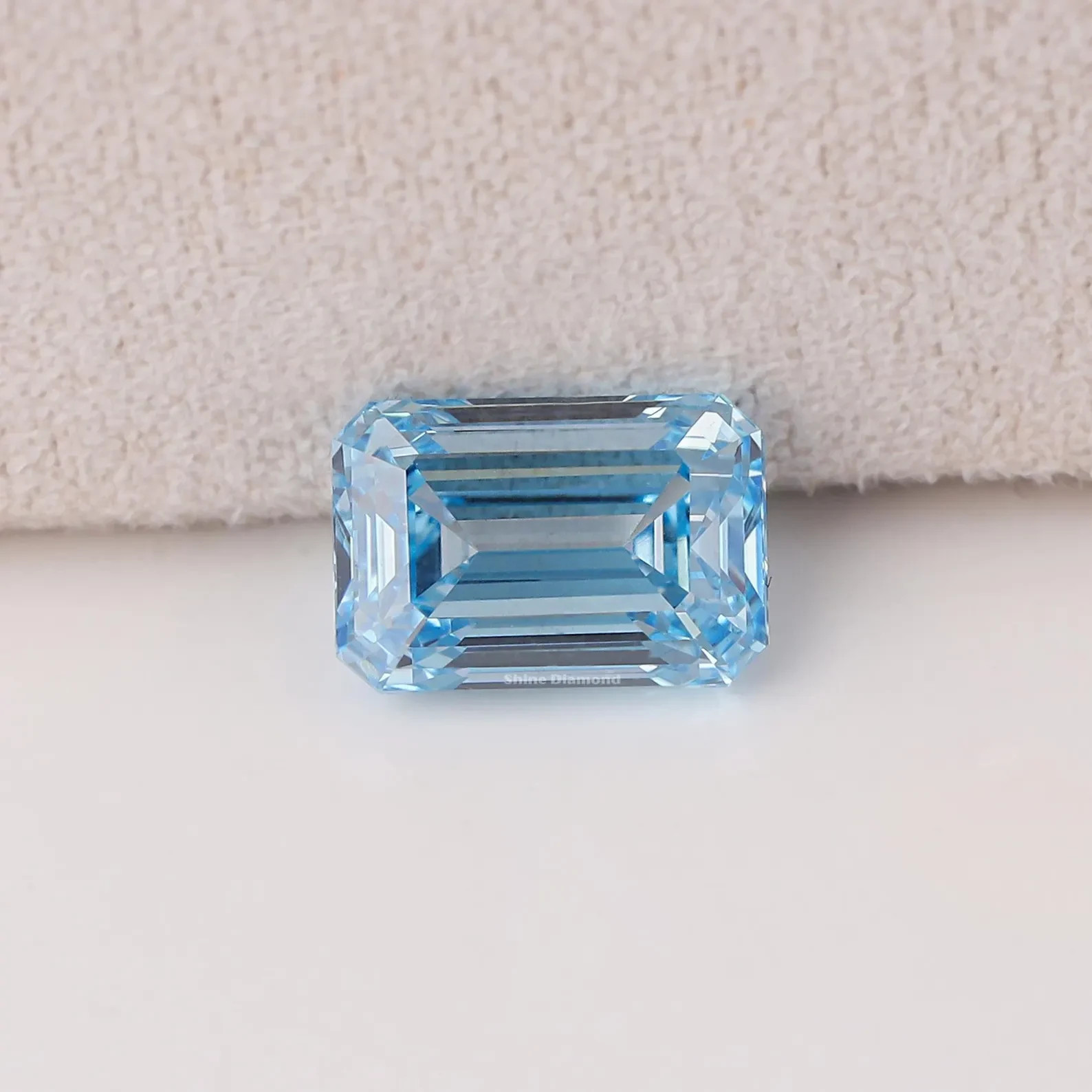 CERTIFIED 8.30 Ct Earth-Mined Natural blue Diamond Emerald Cut LOOSE VVS1/ 15 mm