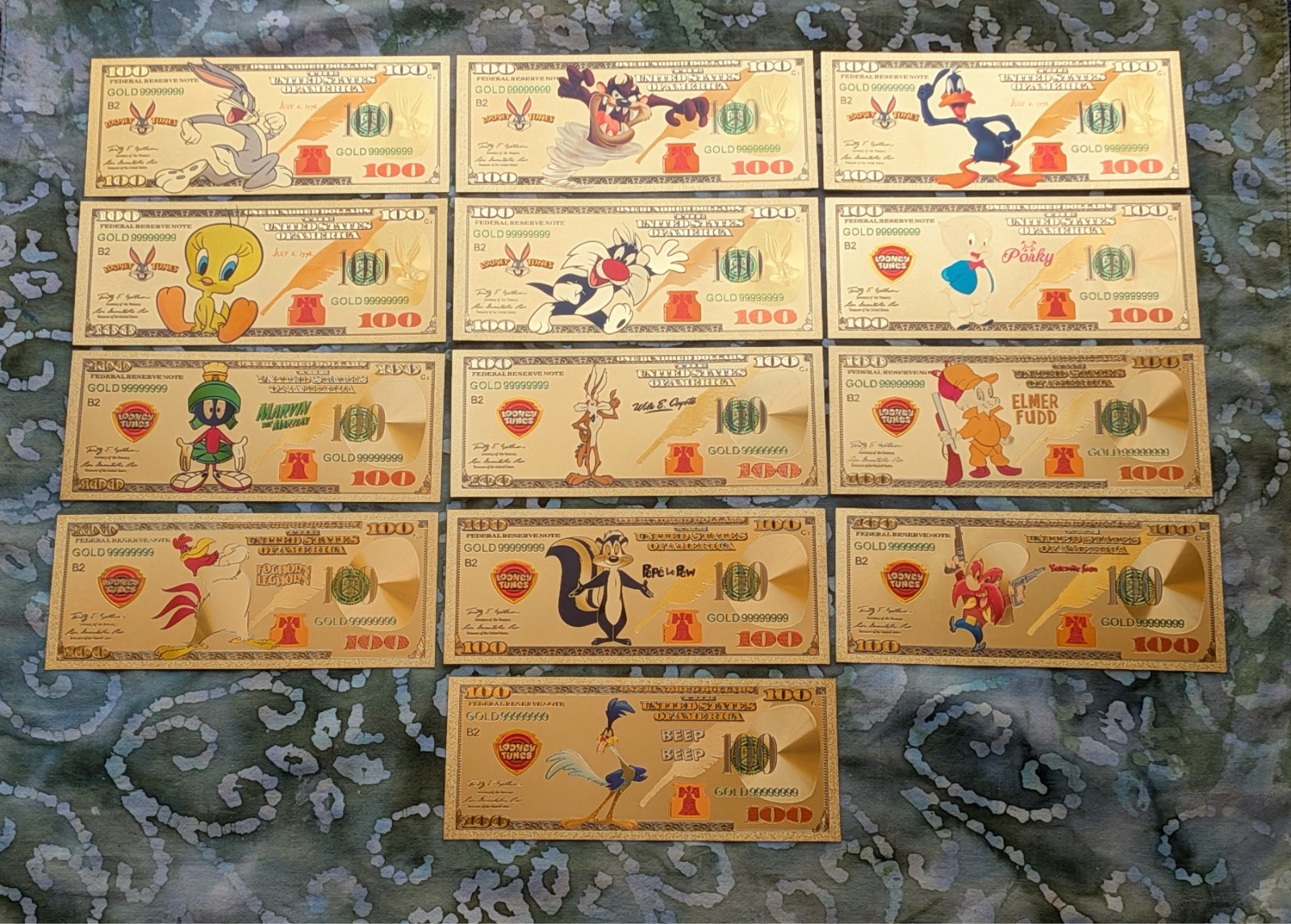 13pc Bugs Bunny Looney Tunes 24k Gold Foil Collectible Novelty Banknote set Mint