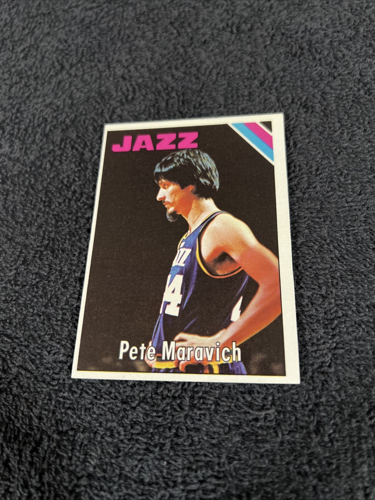 VINTAGE 1975 Topps Pete Maravich #75 HOF UTAH JAZZ EXCELLENT CONDITION SEE PICS VINTAGE 1975 Topps Pete Maravich #75 HOF UTAH JAZZ EXCELLENT CONDITION SEE PICS