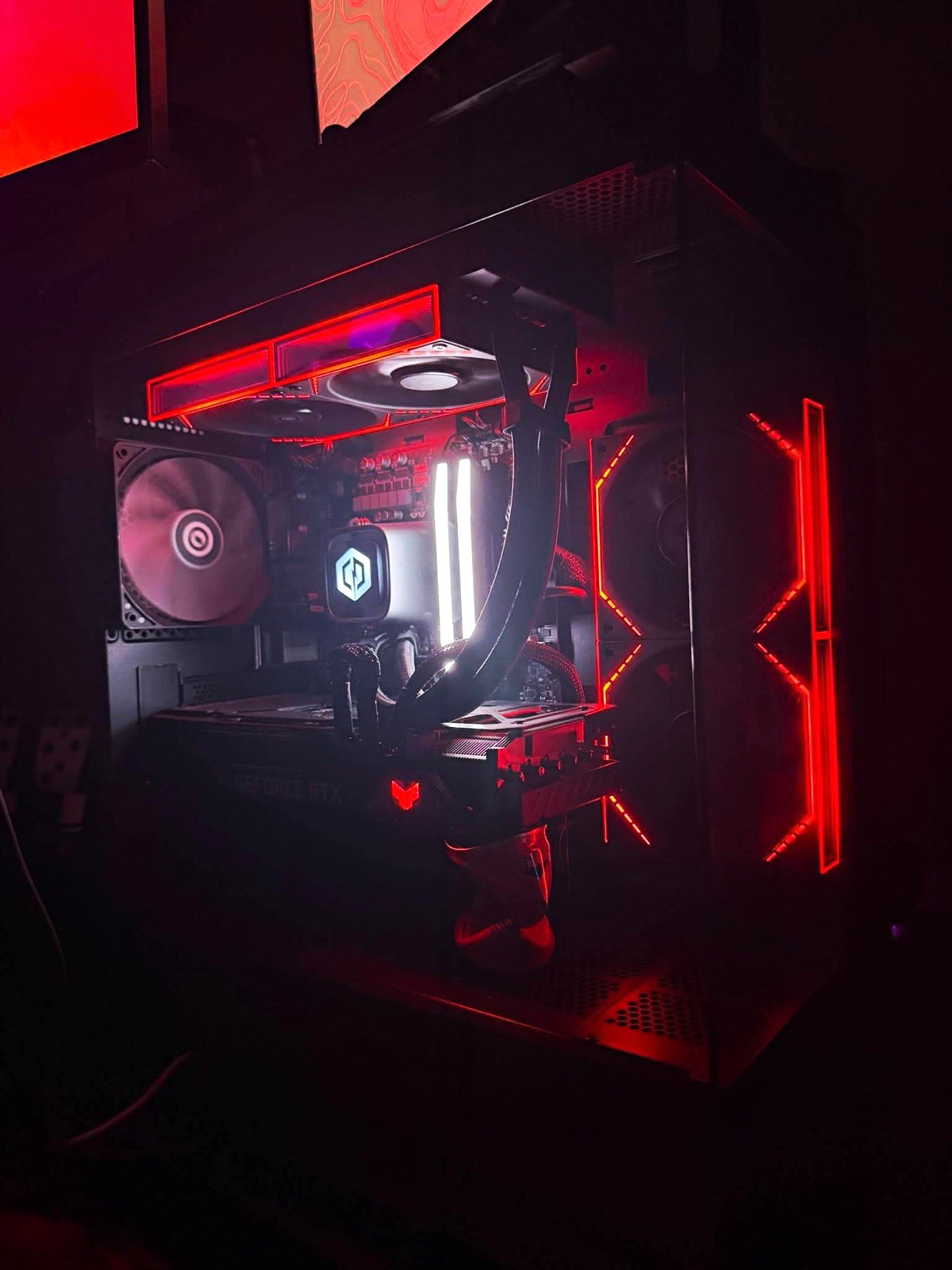 Custom/Whitebox Gaming Desktop Tower PC Black, NVIDIA GeForce RTX, RGB Custom/Whitebox Gaming Desktop Tower PC Black, NVIDIA GeForce RTX, RGB