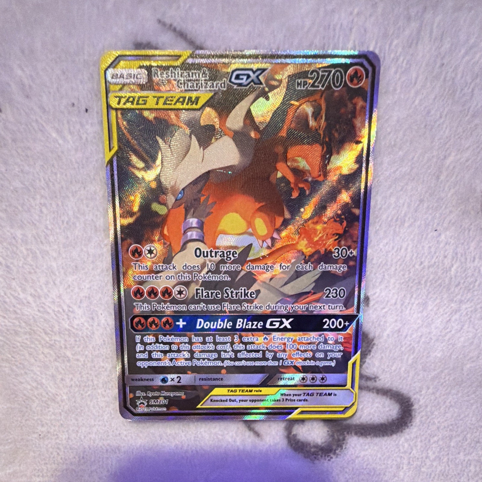 Reshiram & Charizard GX SM201 Sm Holo Reshiram & Charizard GX SM201 Sm Holo