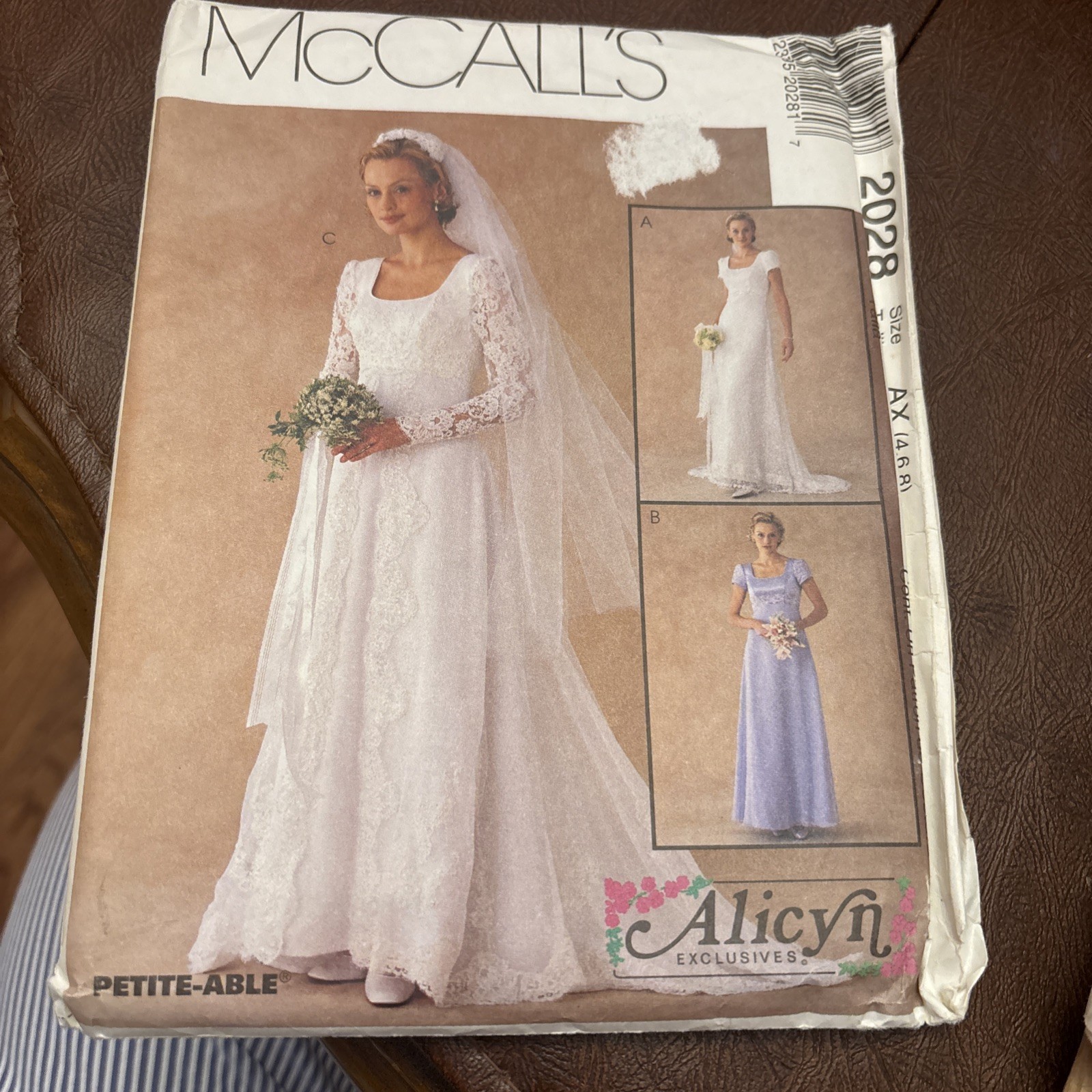 McCall’s 2028 Wedding Dress sewing pattern Alicyn Exclusives Size 4, 6, 8 uncut McCall’s 2028 Wedding Dress sewing pattern Alicyn Exclusives Size 4, 6, 8 uncut