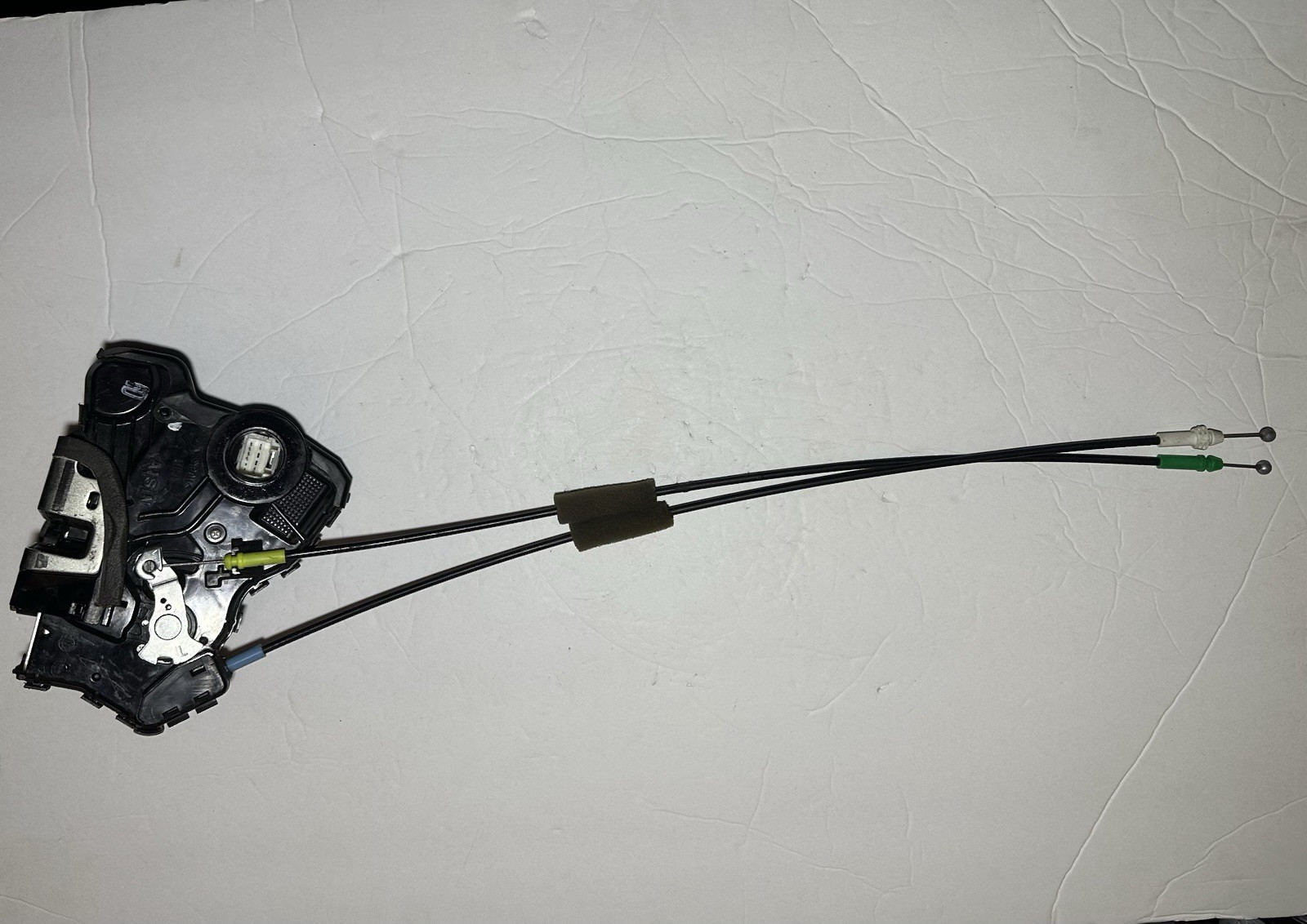 2007-2017 TOYOTA CAMRY FRONT LEFT DRIVER SIDE DOOR LOCK ACTUATOR OEM 2007-2017 TOYOTA CAMRY FRONT LEFT DRIVER SIDE DOOR LOCK ACTUATOR OEM