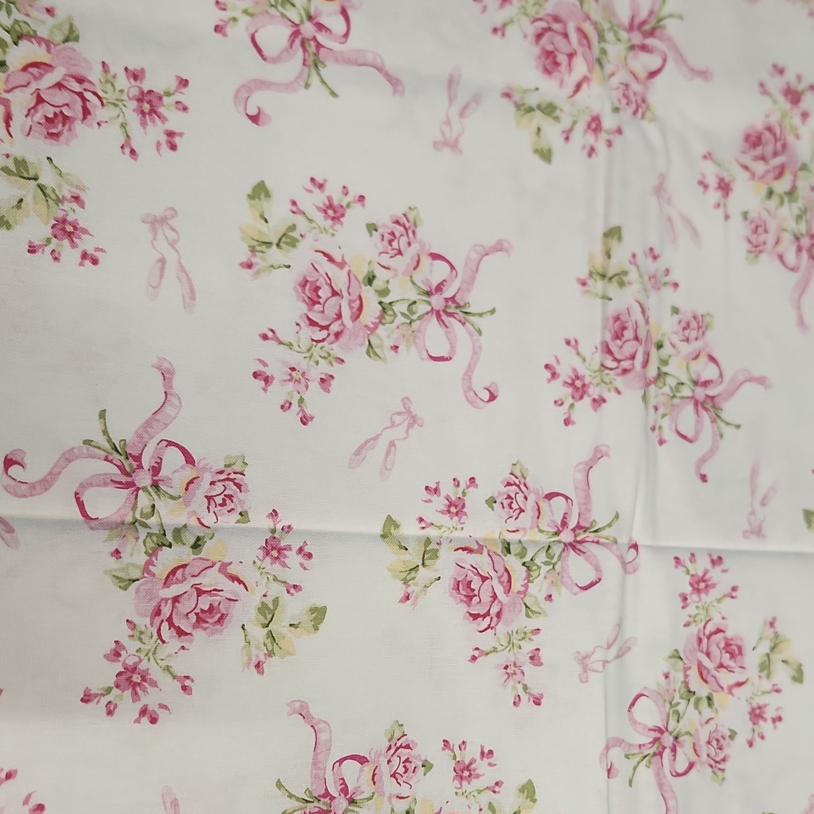 BT YARD Shabby Chic Ballet Rose 100% Cotton Fabric White Pink Green Floral 2000 BT YARD Shabby Chic Ballet Rose 100% Cotton Fabric White Pink Green Floral 2000