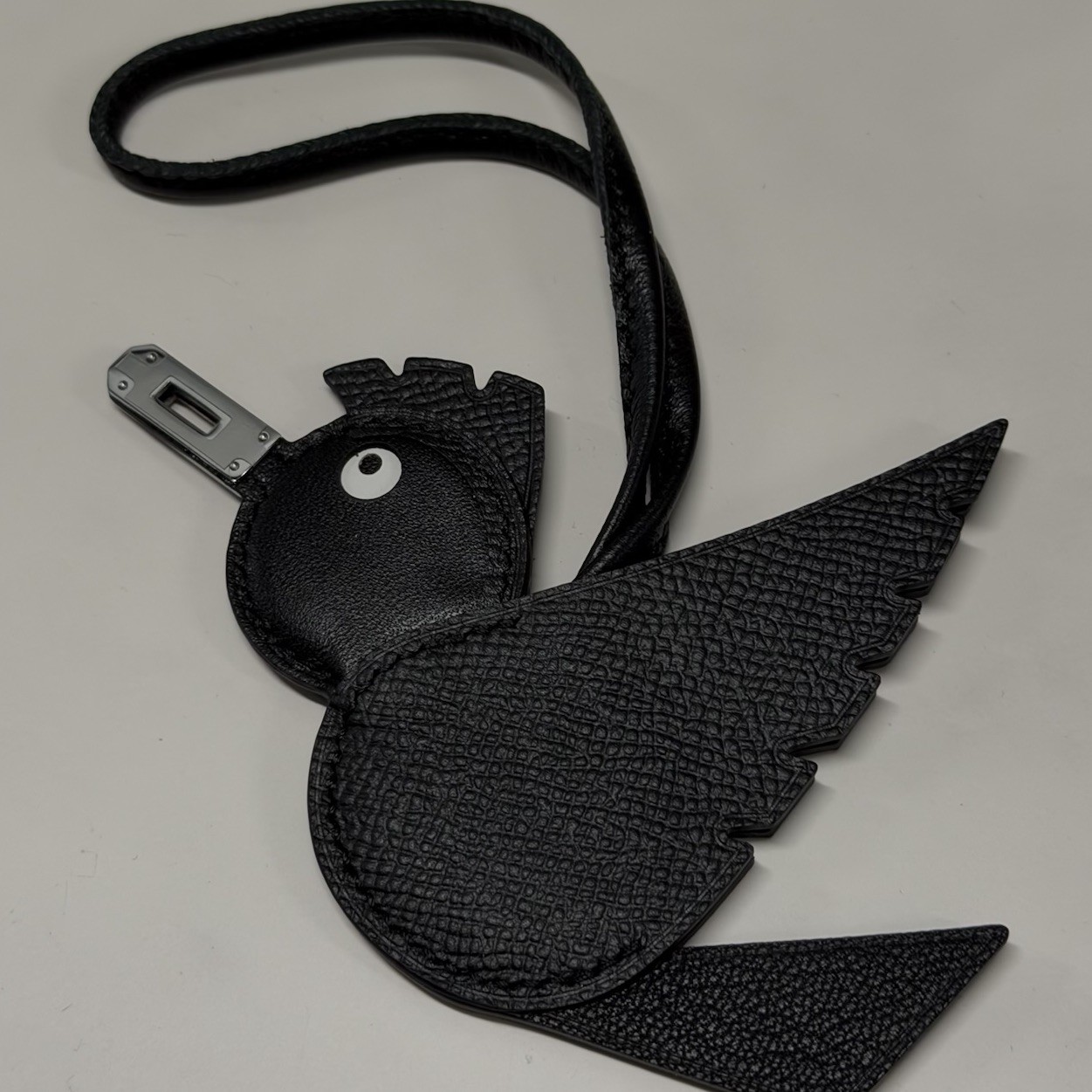 Hermes Birdie Charm Noir Black Bird Charm Silver Beak Bag Leather Accessory Hermes Birdie Charm Noir Black Bird Charm Silver Beak Bag Leather Accessory
