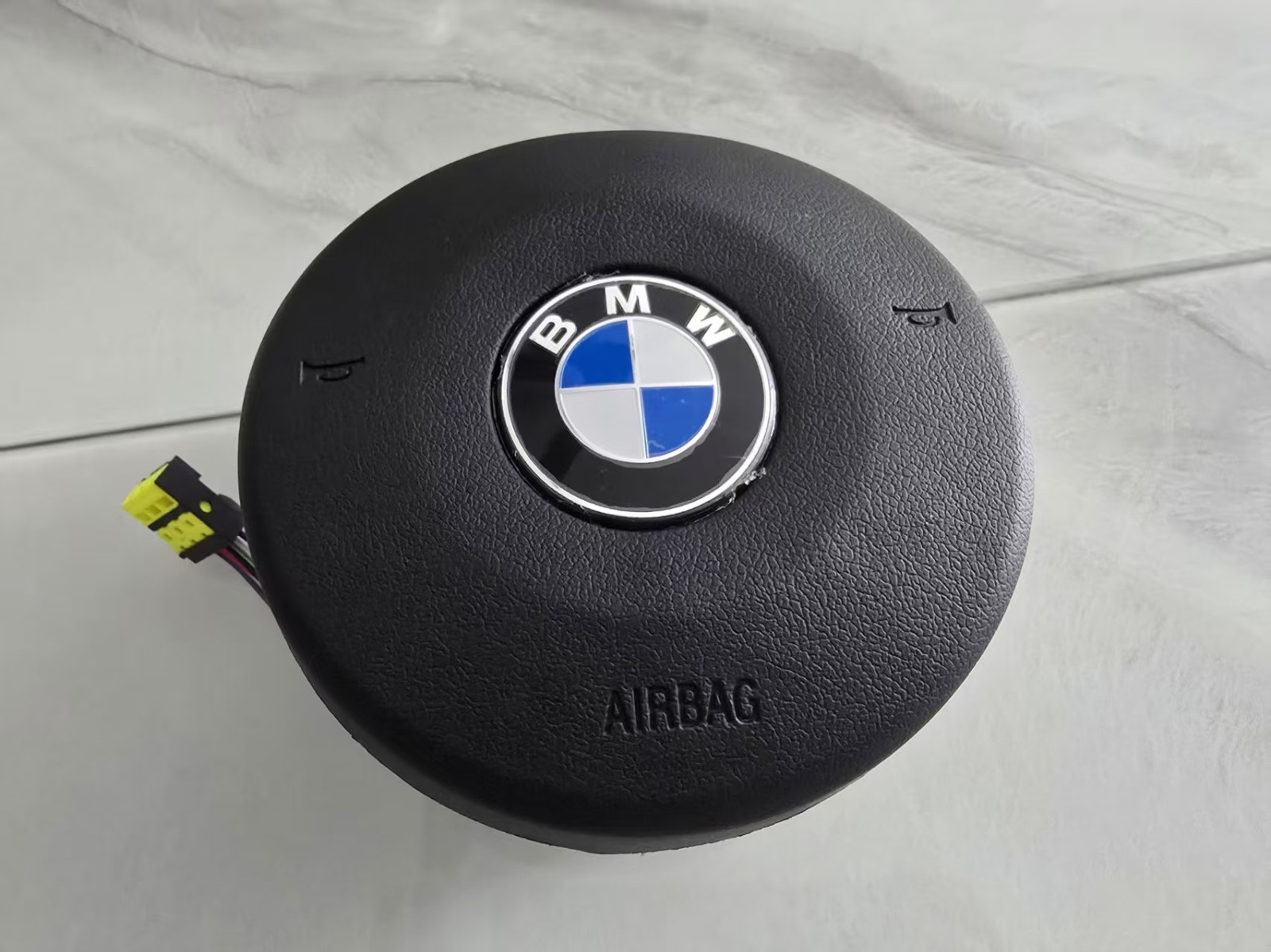 BMW F20 F22 F45 F87 F30 F32 F36 F06 F48 F15 F16 STEYING COVER USA 32308092206 BMW F20 F22 F45 F87 F30 F32 F36 F06 F48 F15 F16 STEYING COVER USA 32308092206