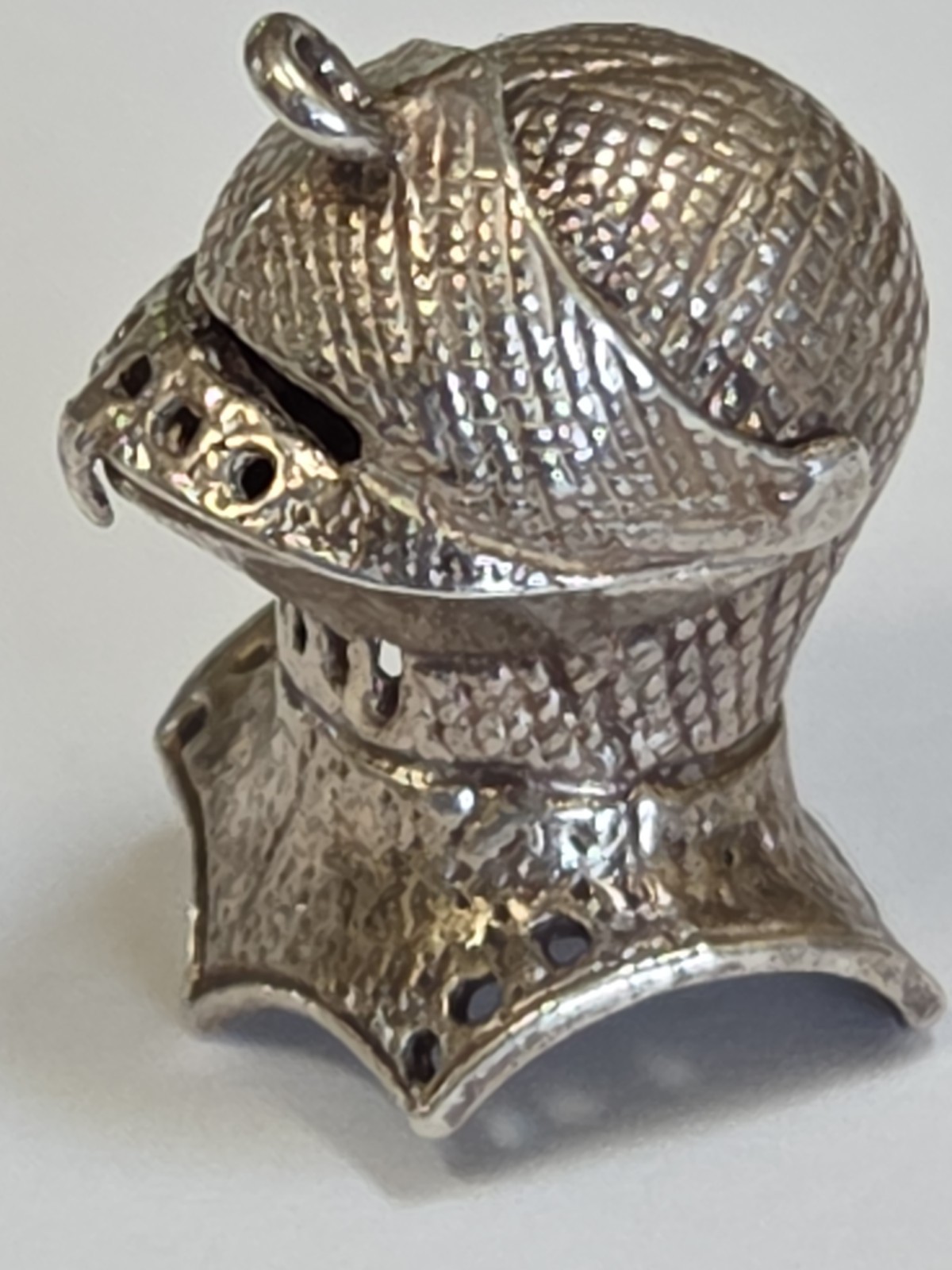 Sterling Silver ~ Knight Helmet Charm ~ MOVES ~ RARE ~ Medieval Armor ~ VINTAGE Sterling Silver ~ Knight Helmet Charm ~ MOVES ~ RARE ~ Medieval Armor ~ VINTAGE