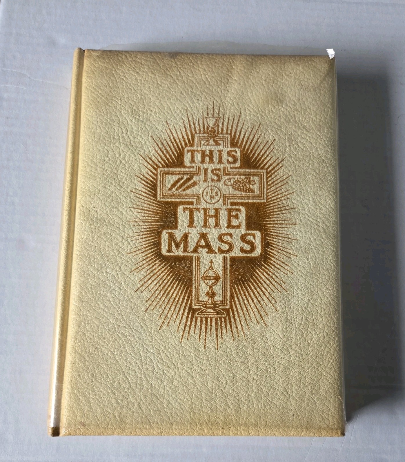 1958 This Is the Mass, Vintage Religious Hardcover Book Daniel-Rops Sheen Karsh 