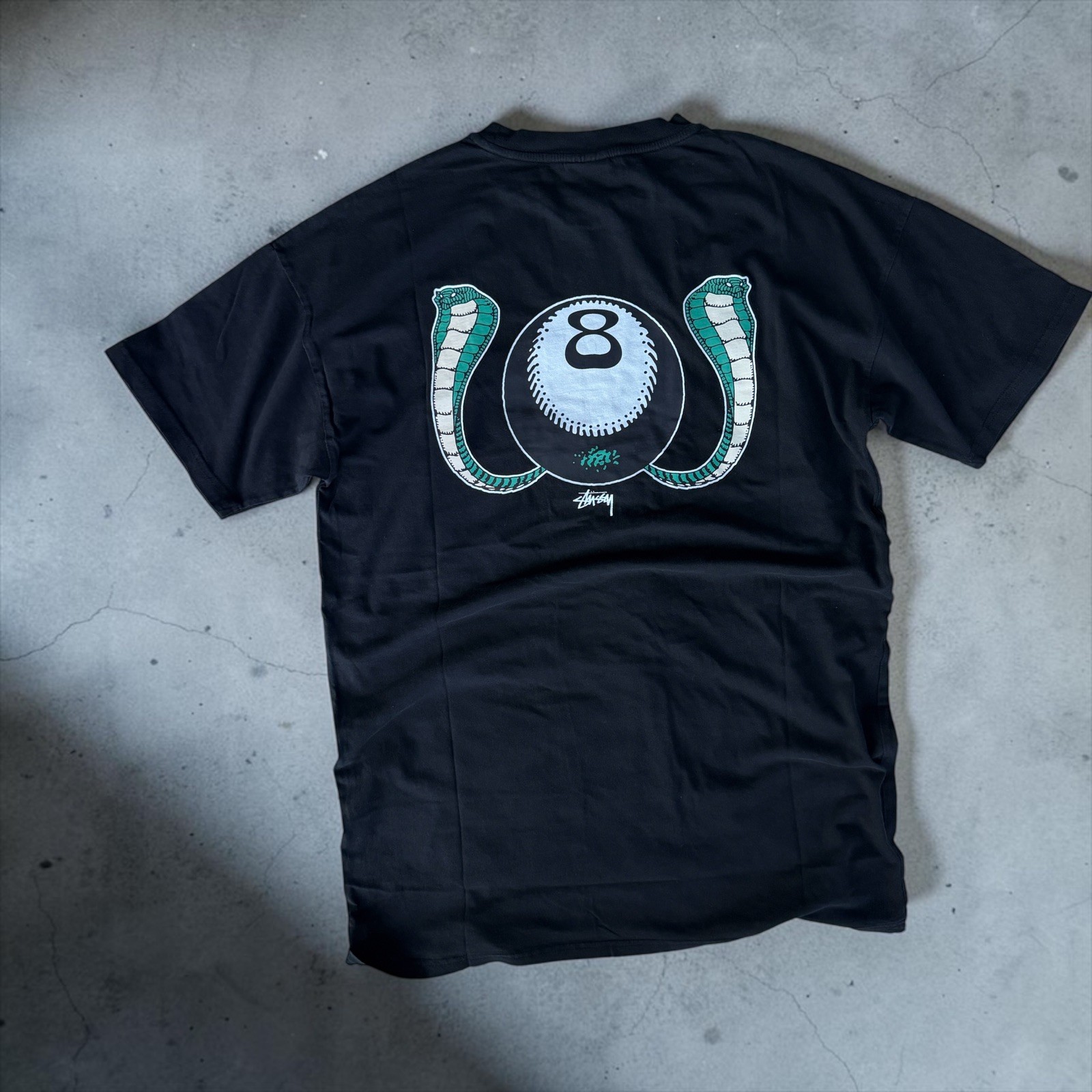 🐍 Stüssy AU 8 Snakes T-Shirt Black Size 6 (Men’s M) Pigment Dyed 8 Ball NEW