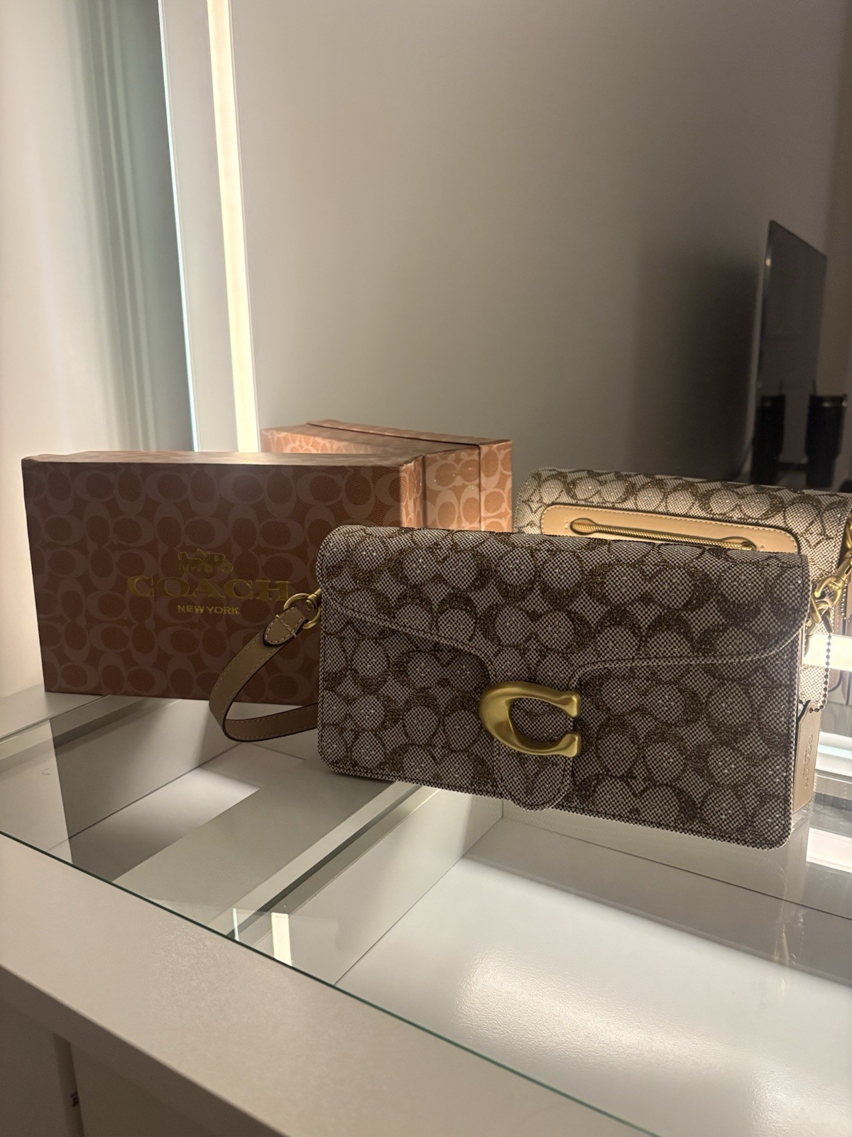 Coach Tabby 26 signature Coach Tabby 26 signature